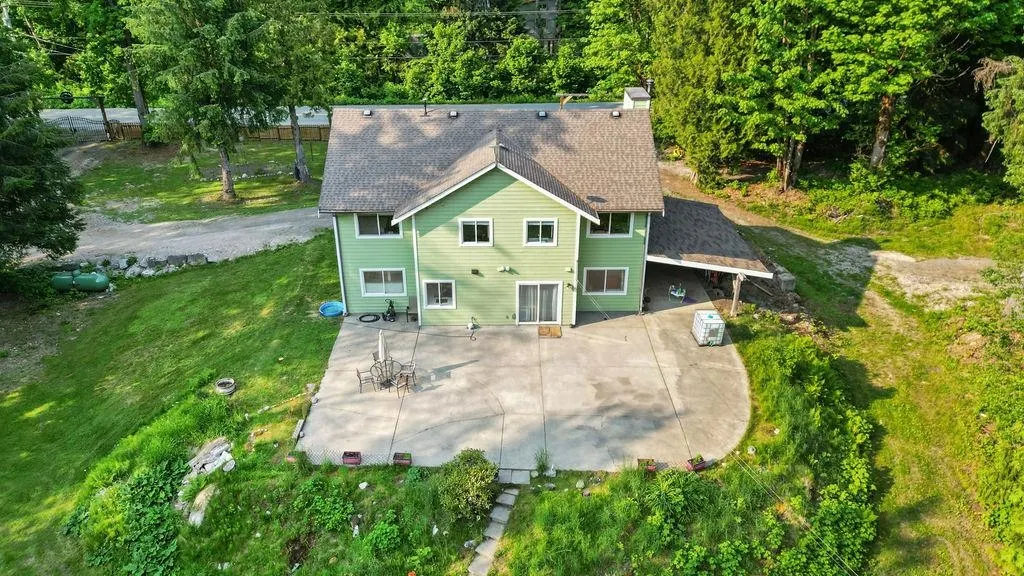 14605 Squamish Valley Road