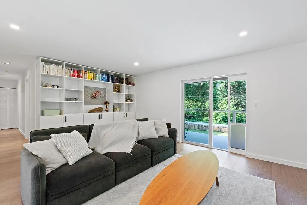 14605 Squamish Valley Road