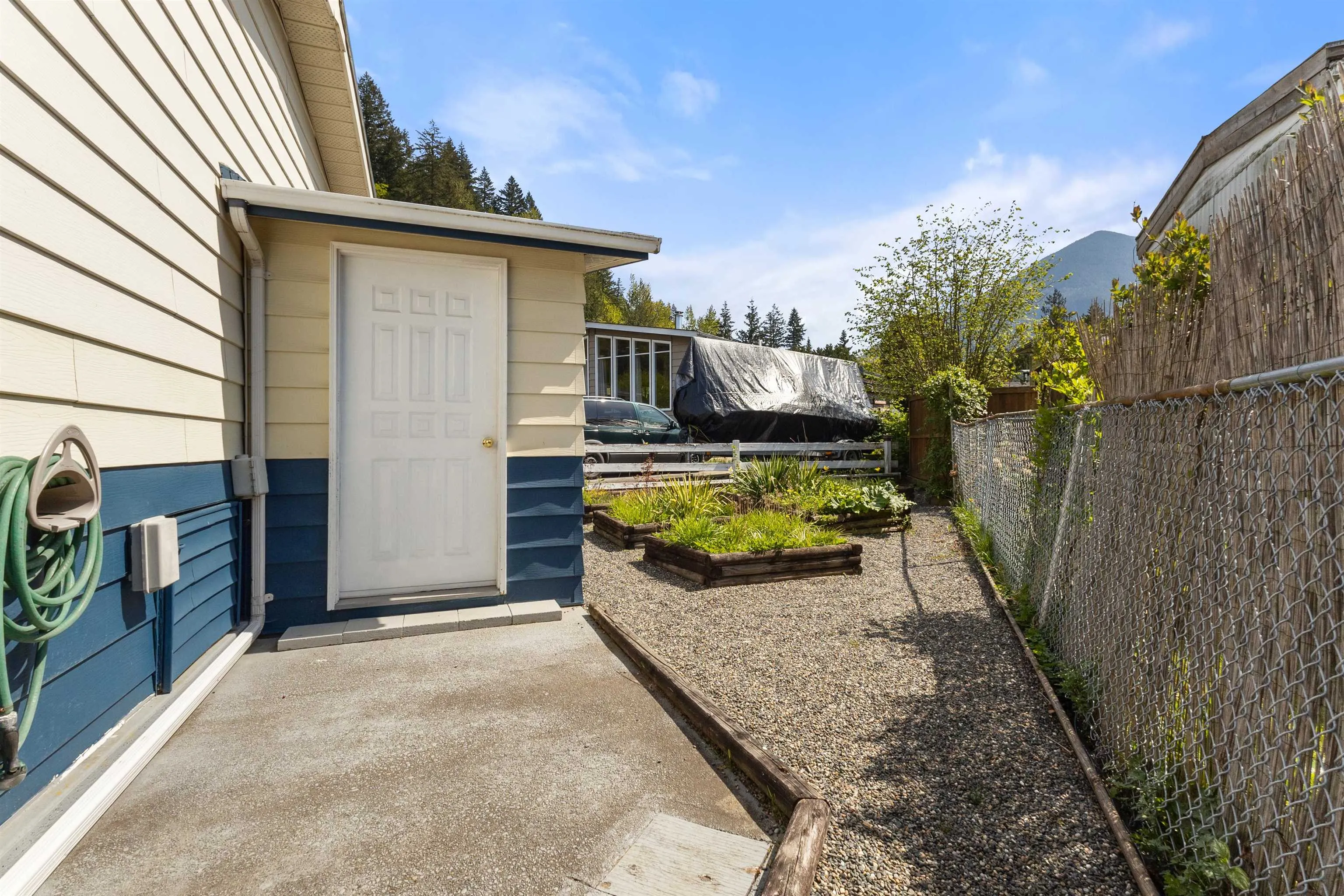 155 46511 Chilliwack Lake Road