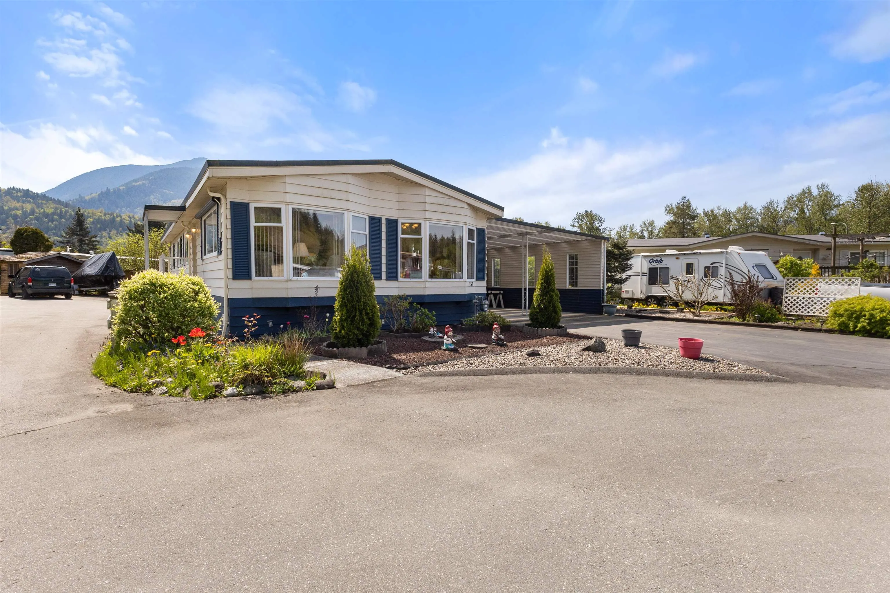 155 46511 Chilliwack Lake Road