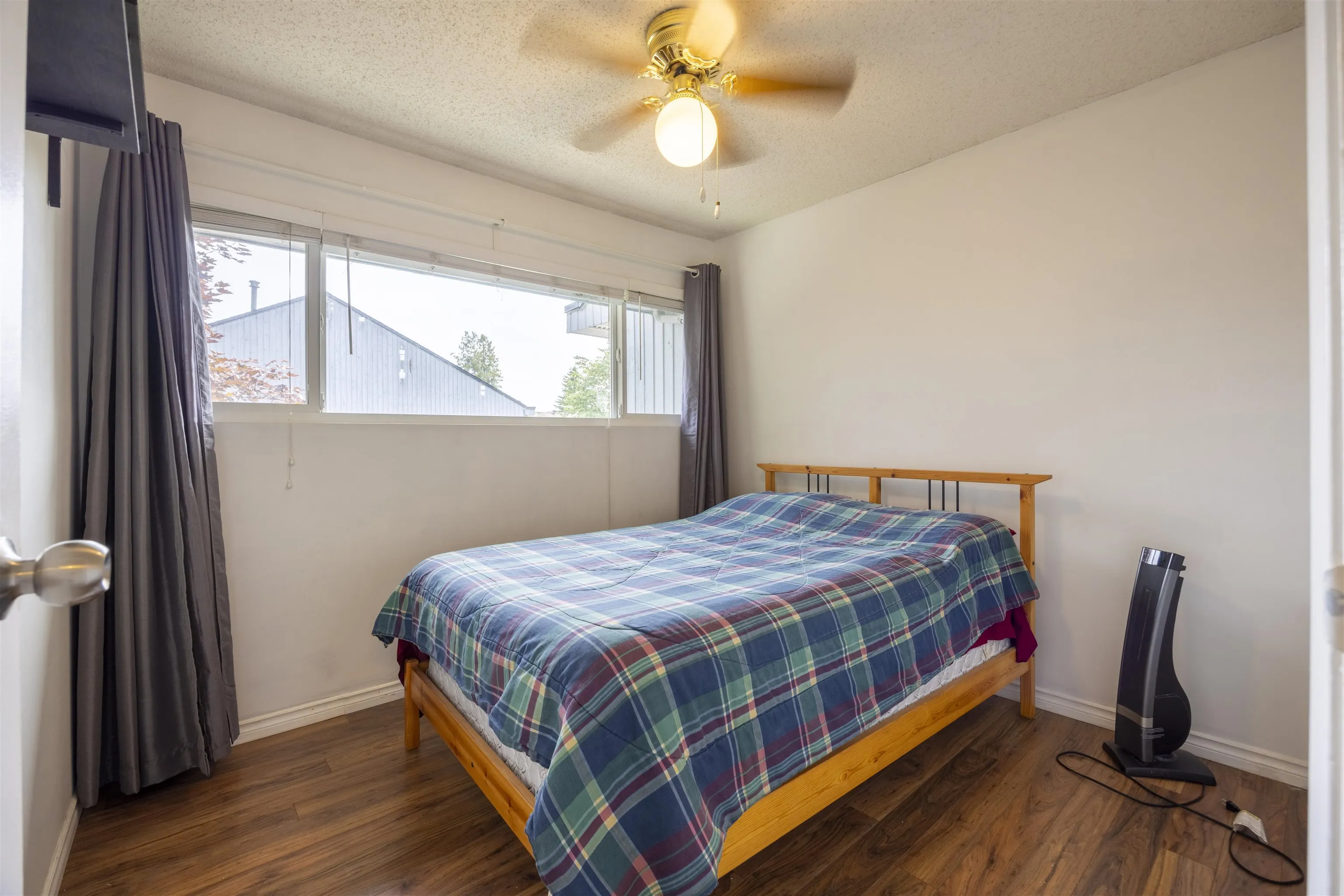 2 19022 119b Avenue