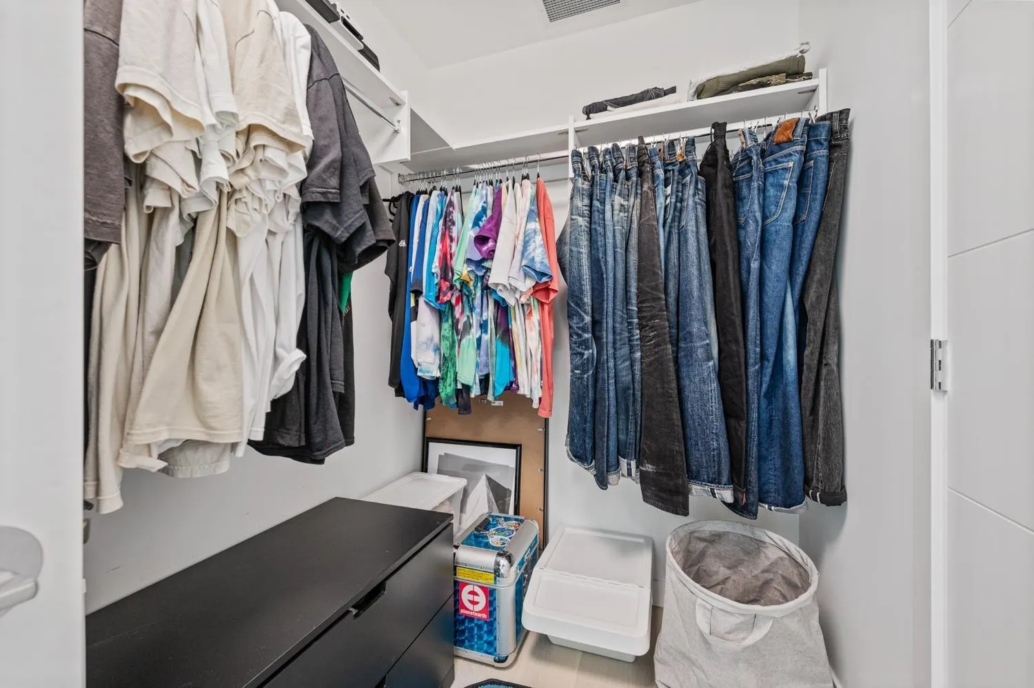 10X 4240 Cambie Street