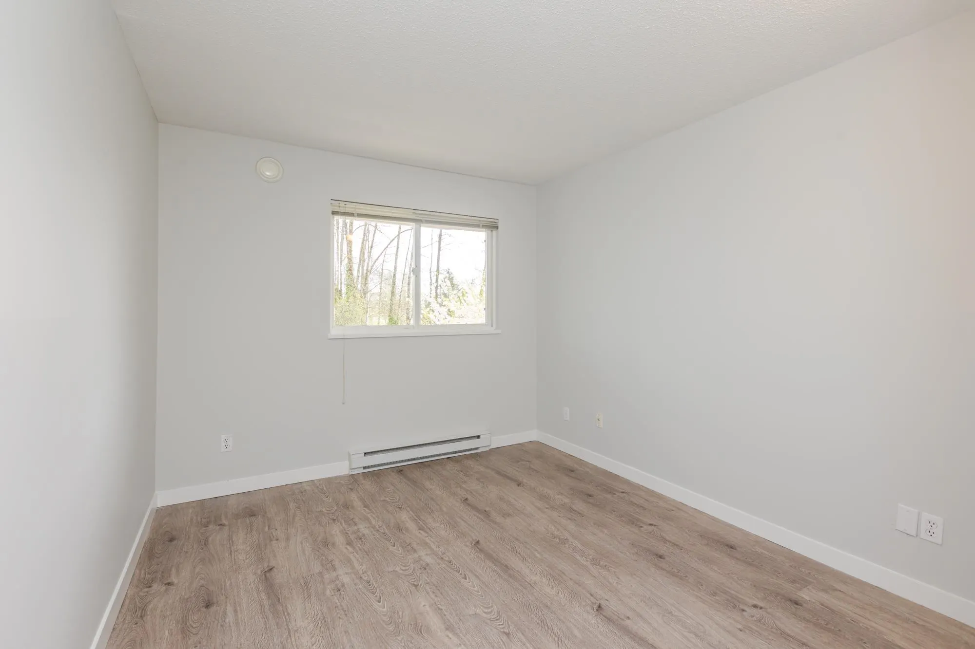 208 16137 83 Avenue