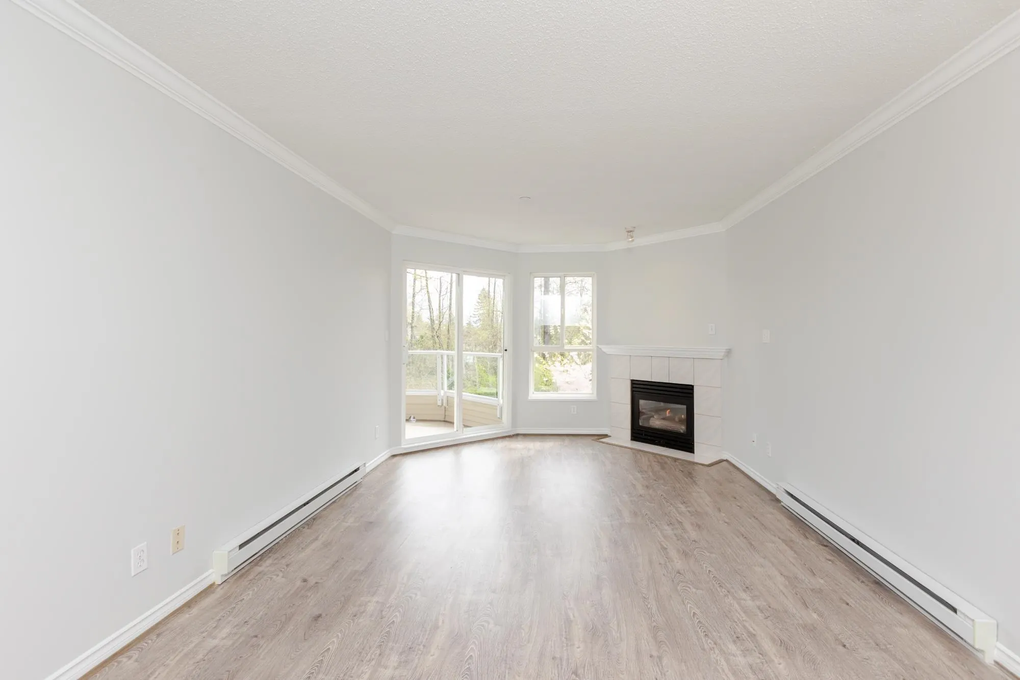 208 16137 83 Avenue
