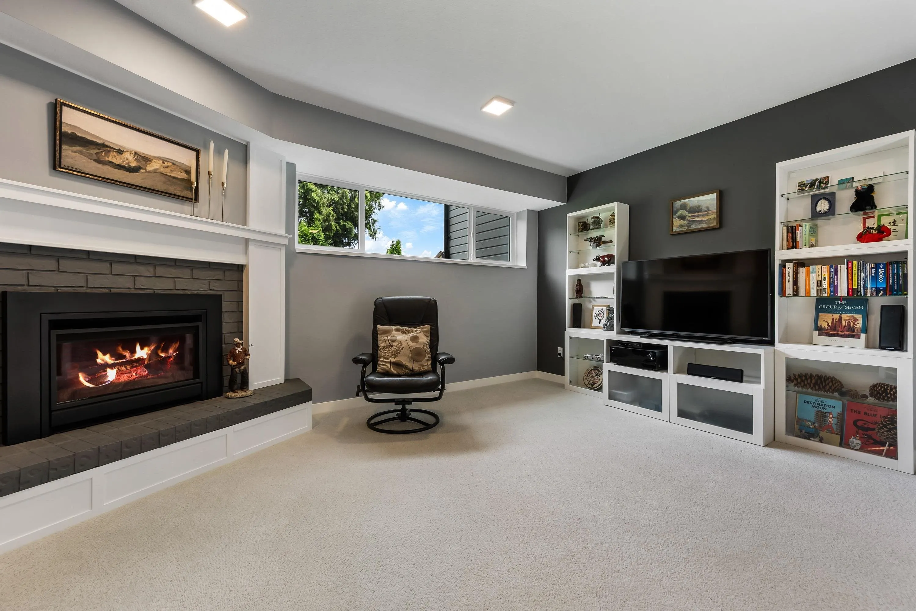10023 Eagle Crescent