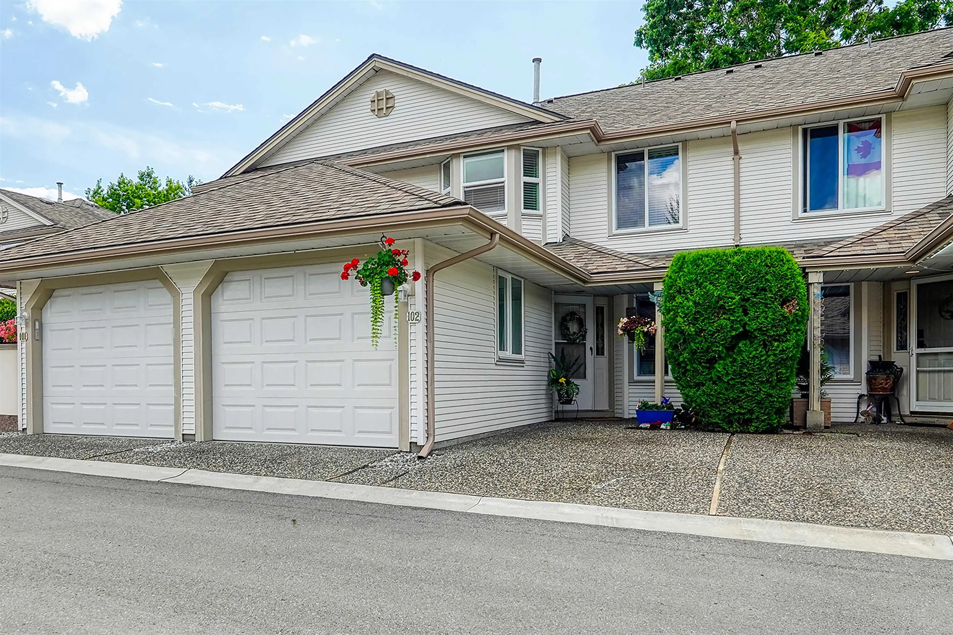 102 9045 Walnut Grove Drive