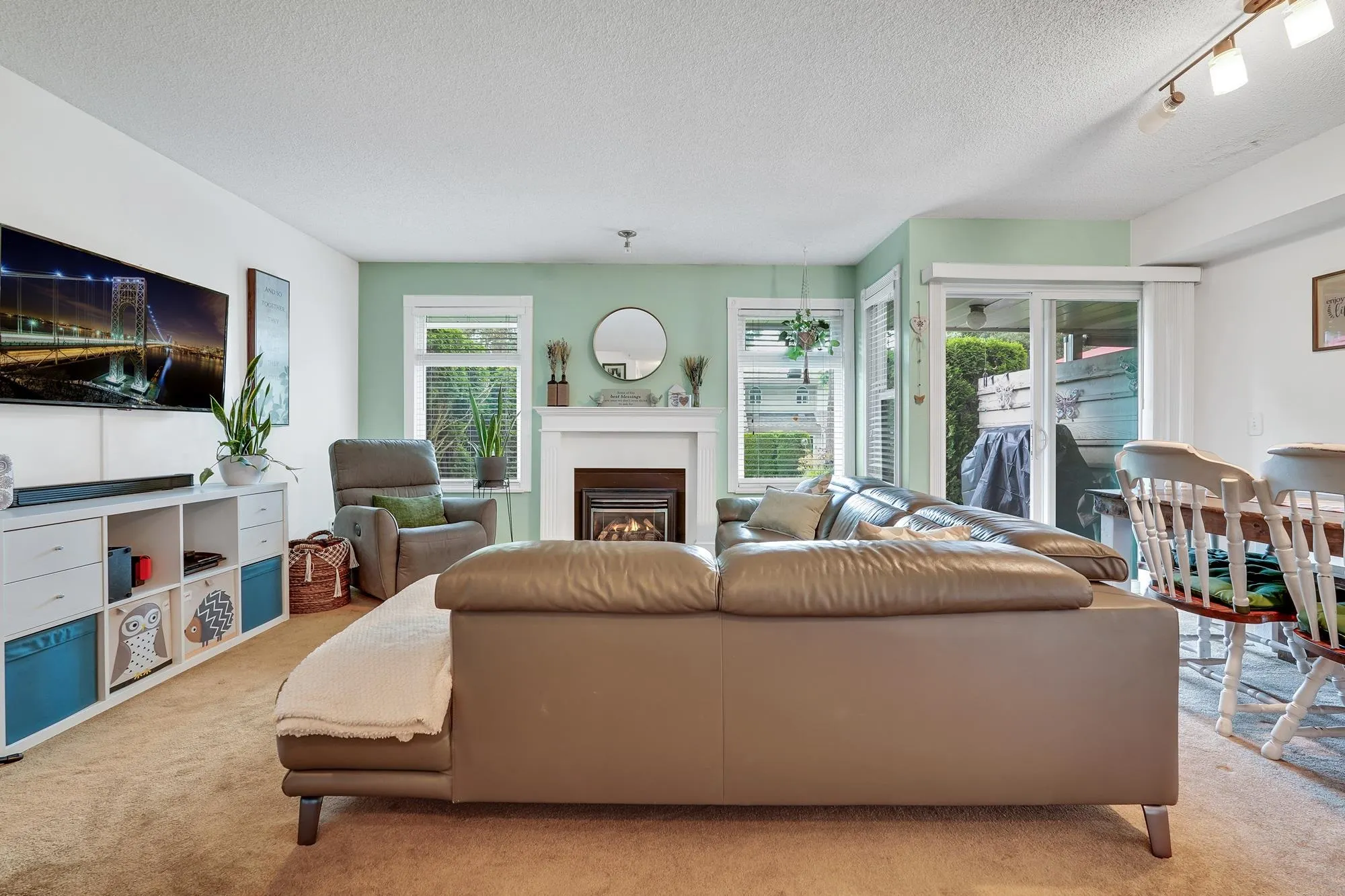 102 9045 Walnut Grove Drive
