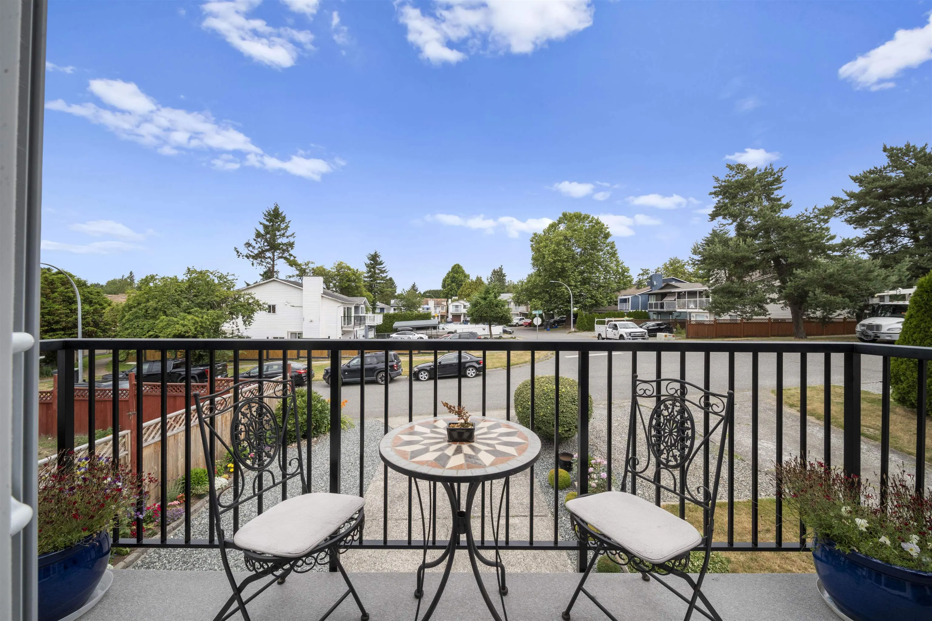202 Davis Crescent