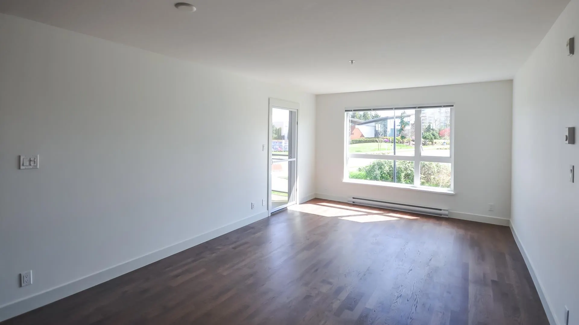 331 7088 14th Avenue