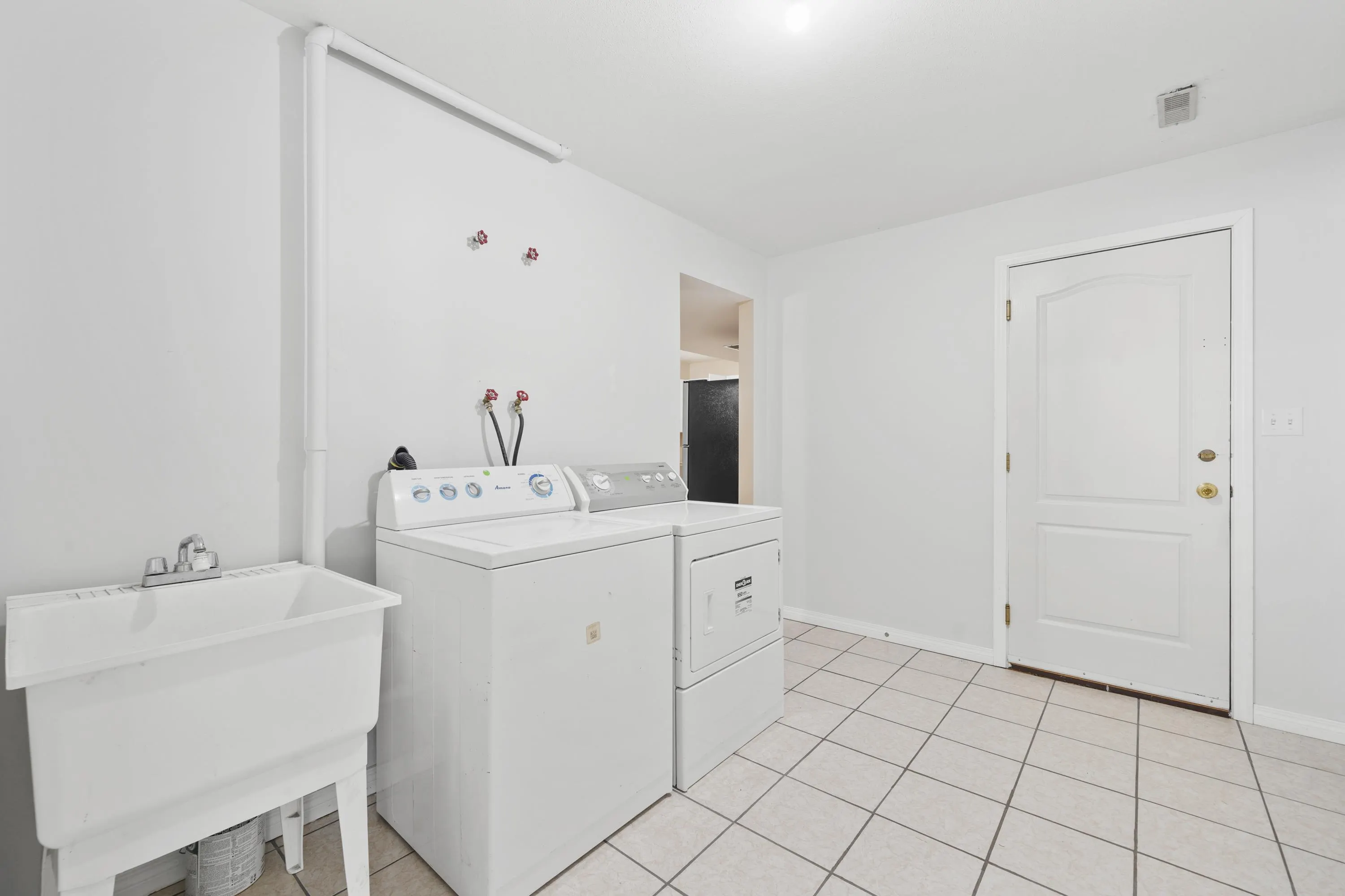 35351 Sandy Hill Road