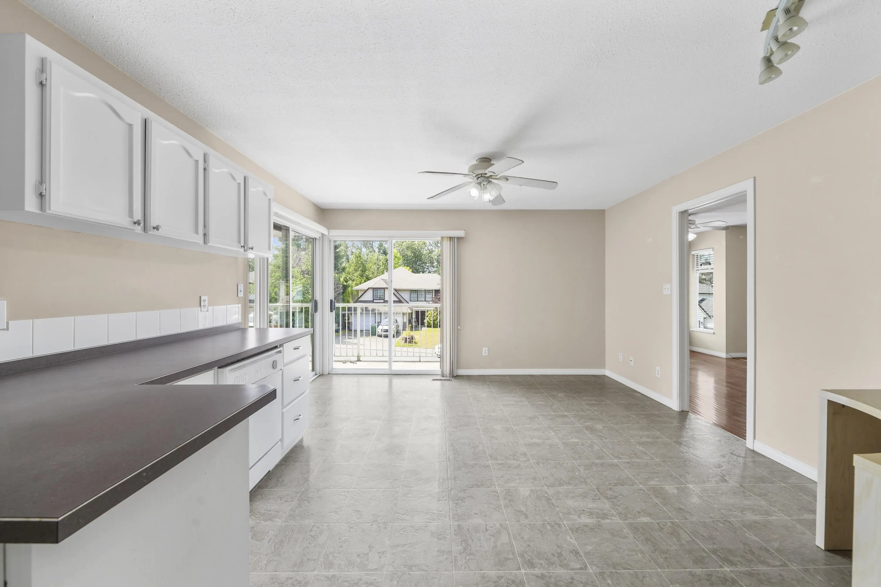 35351 Sandy Hill Road