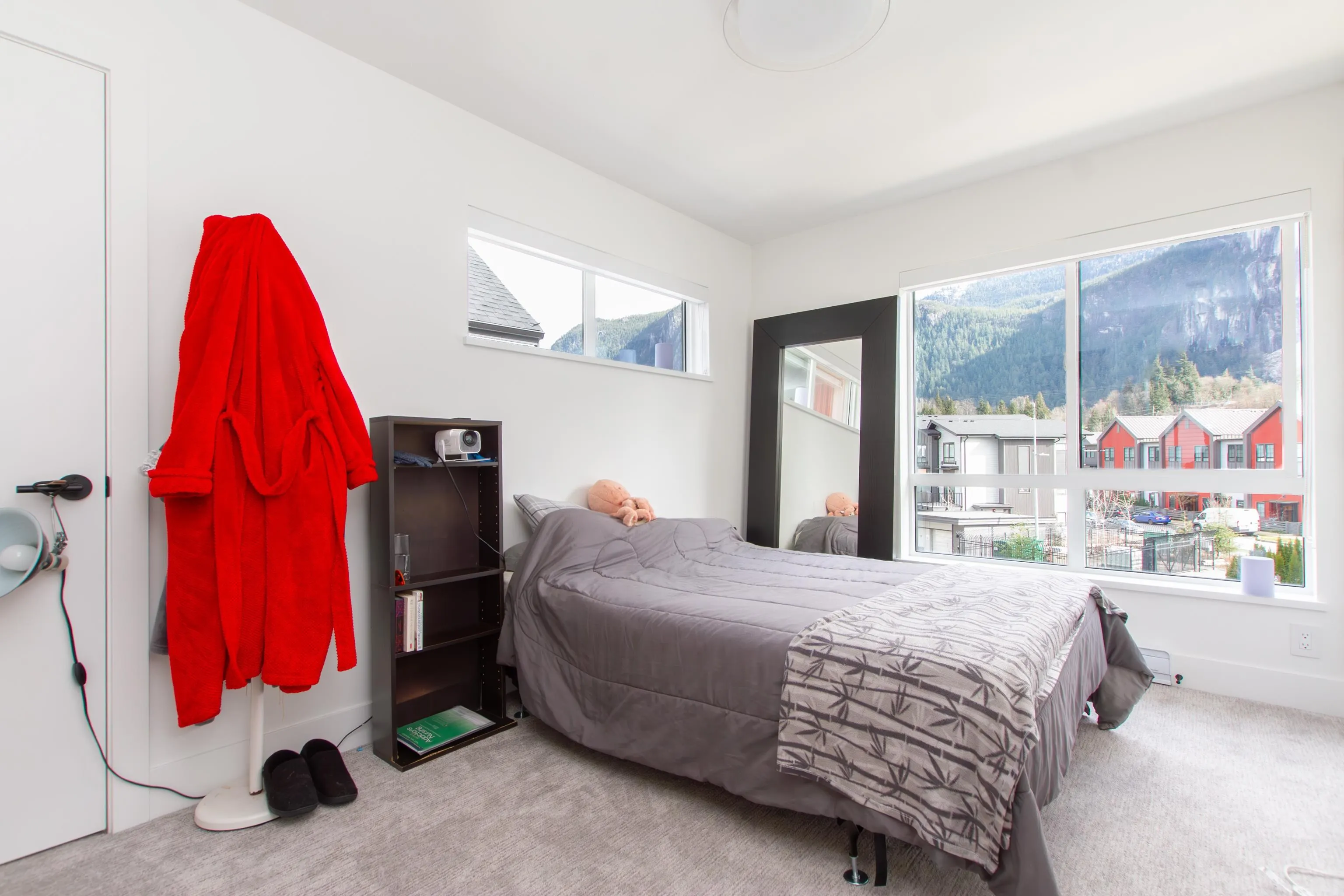 38070 Helm Way