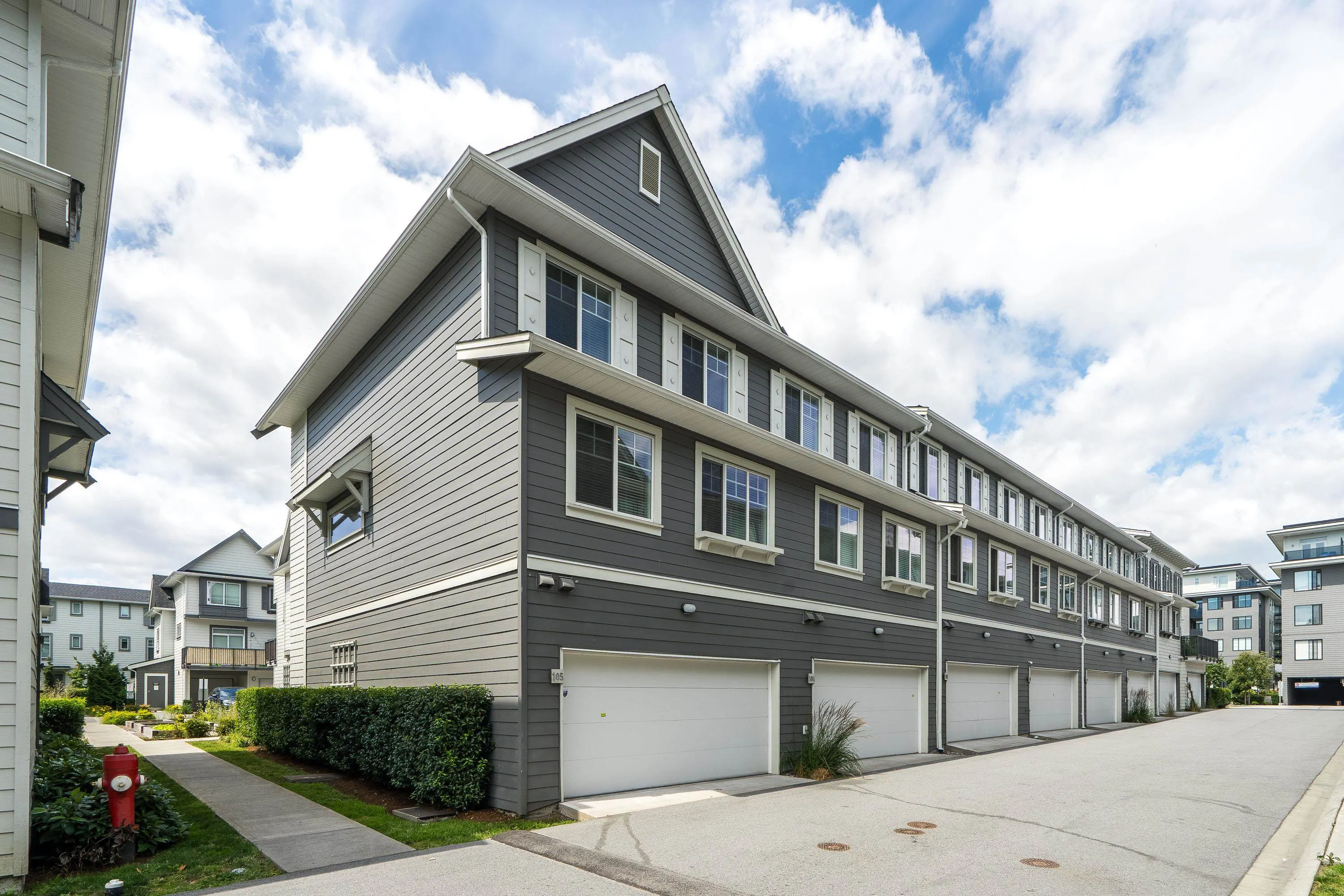 105 15850 85 Avenue