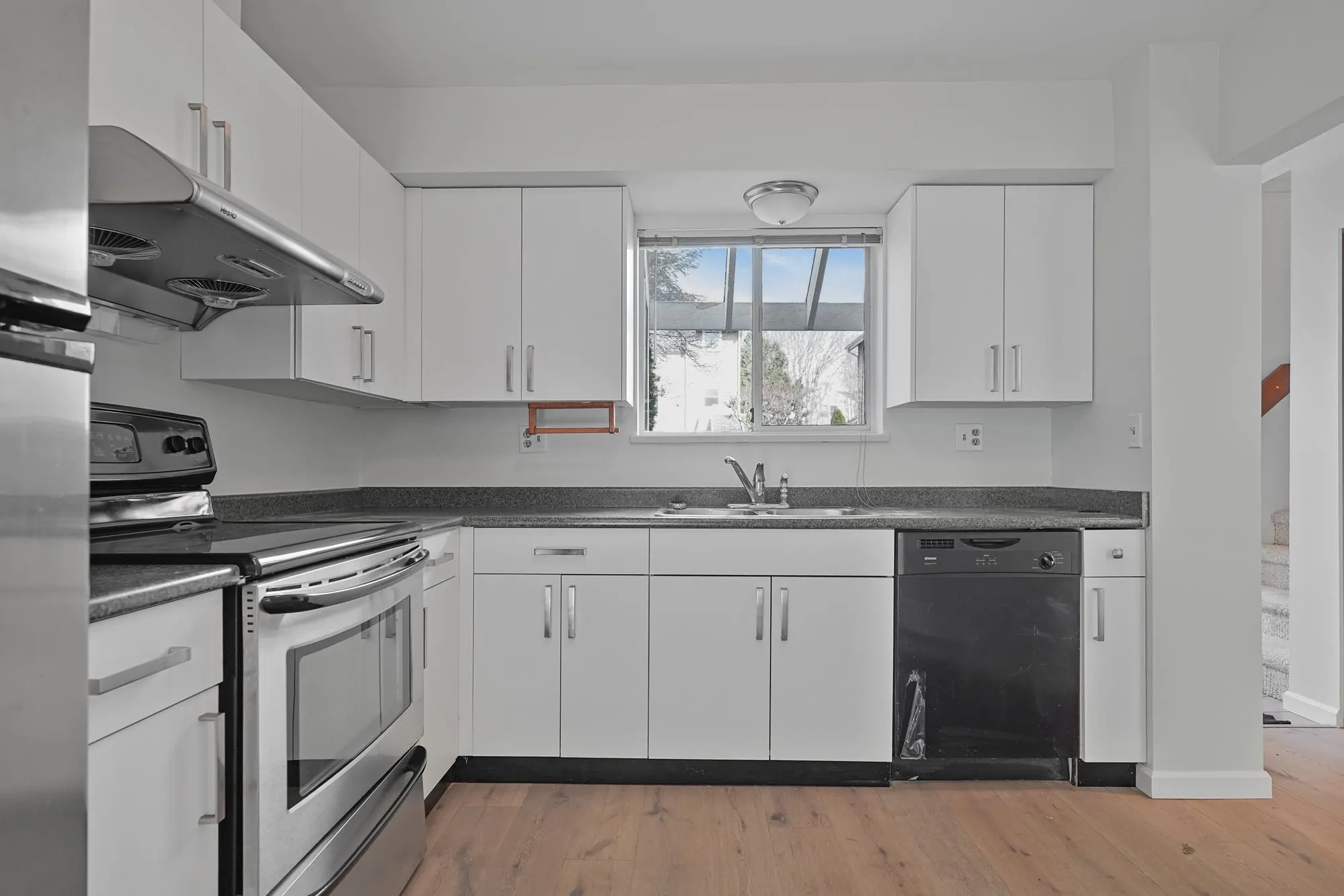 17 7400 Minoru Boulevard