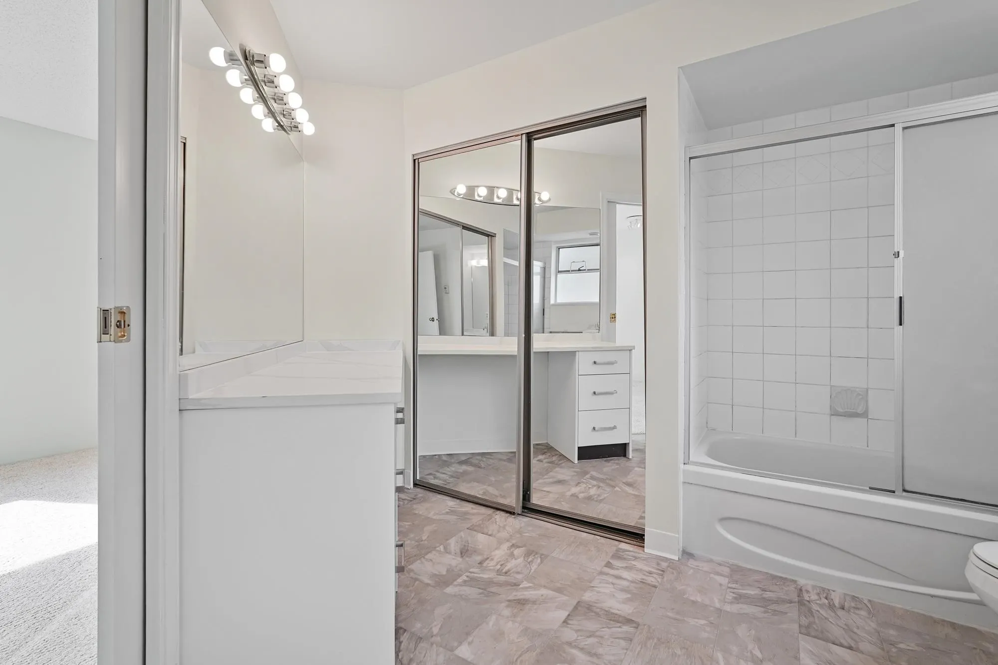17 7400 Minoru Boulevard