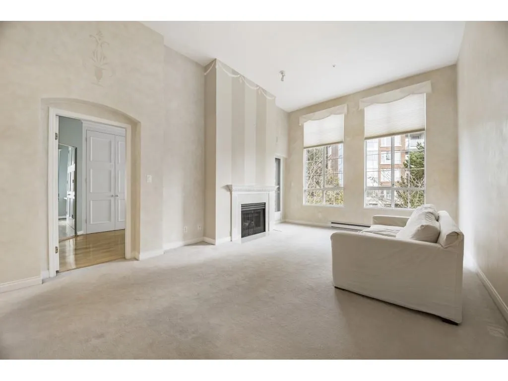 427 5835 Hampton Place