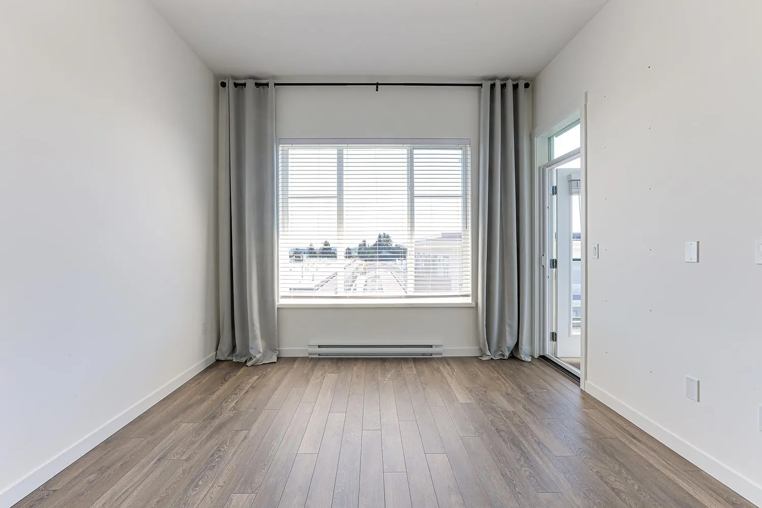 610 15858 Fraser Highway