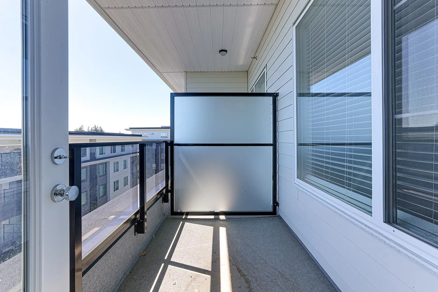 610 15858 Fraser Highway