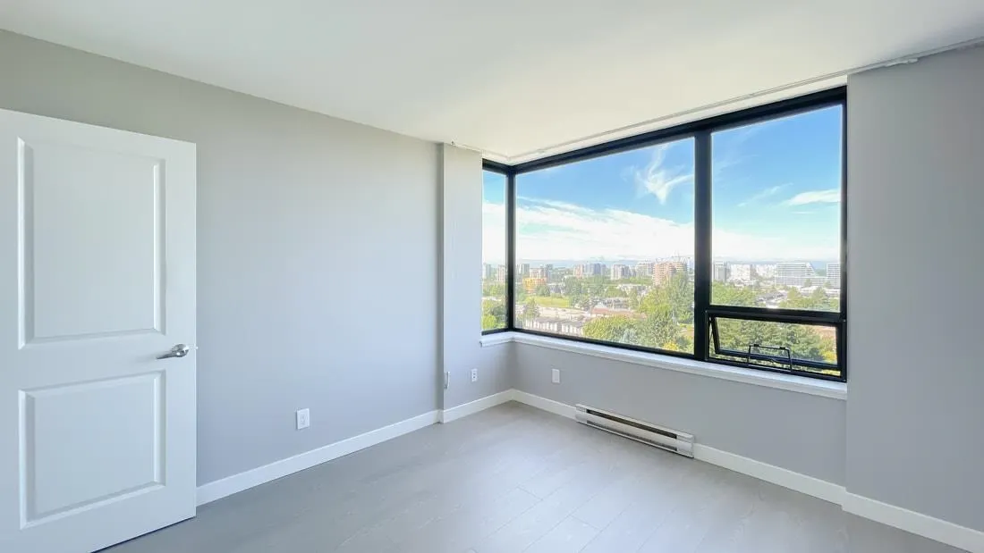 1708 9180 Hemlock Drive