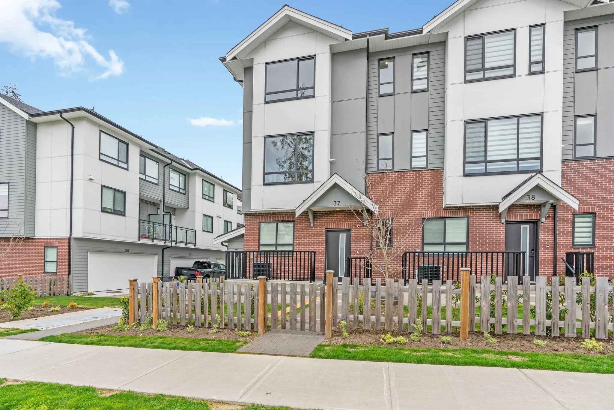 37 12635 63 Avenue