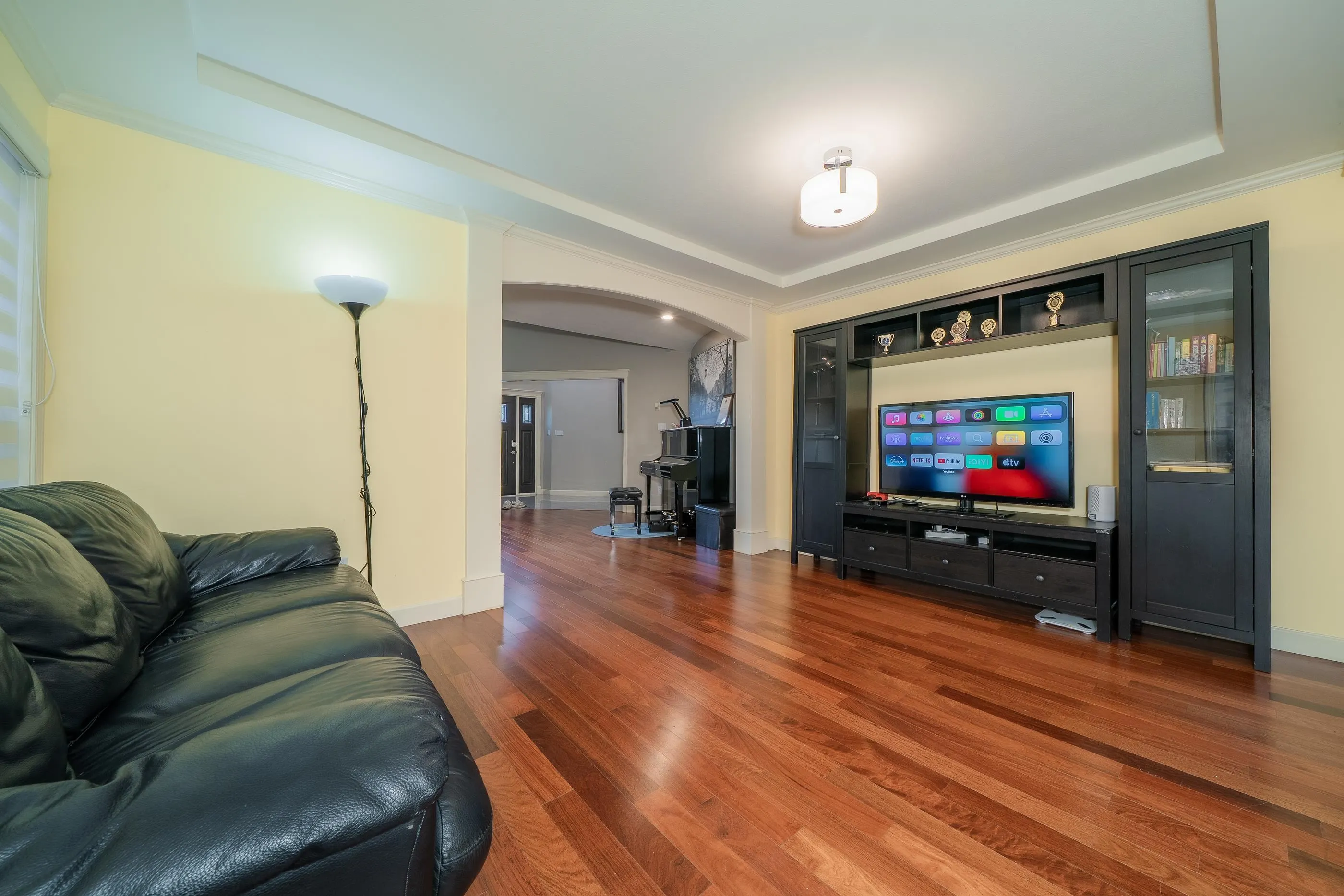 5491 Lackner Crescent