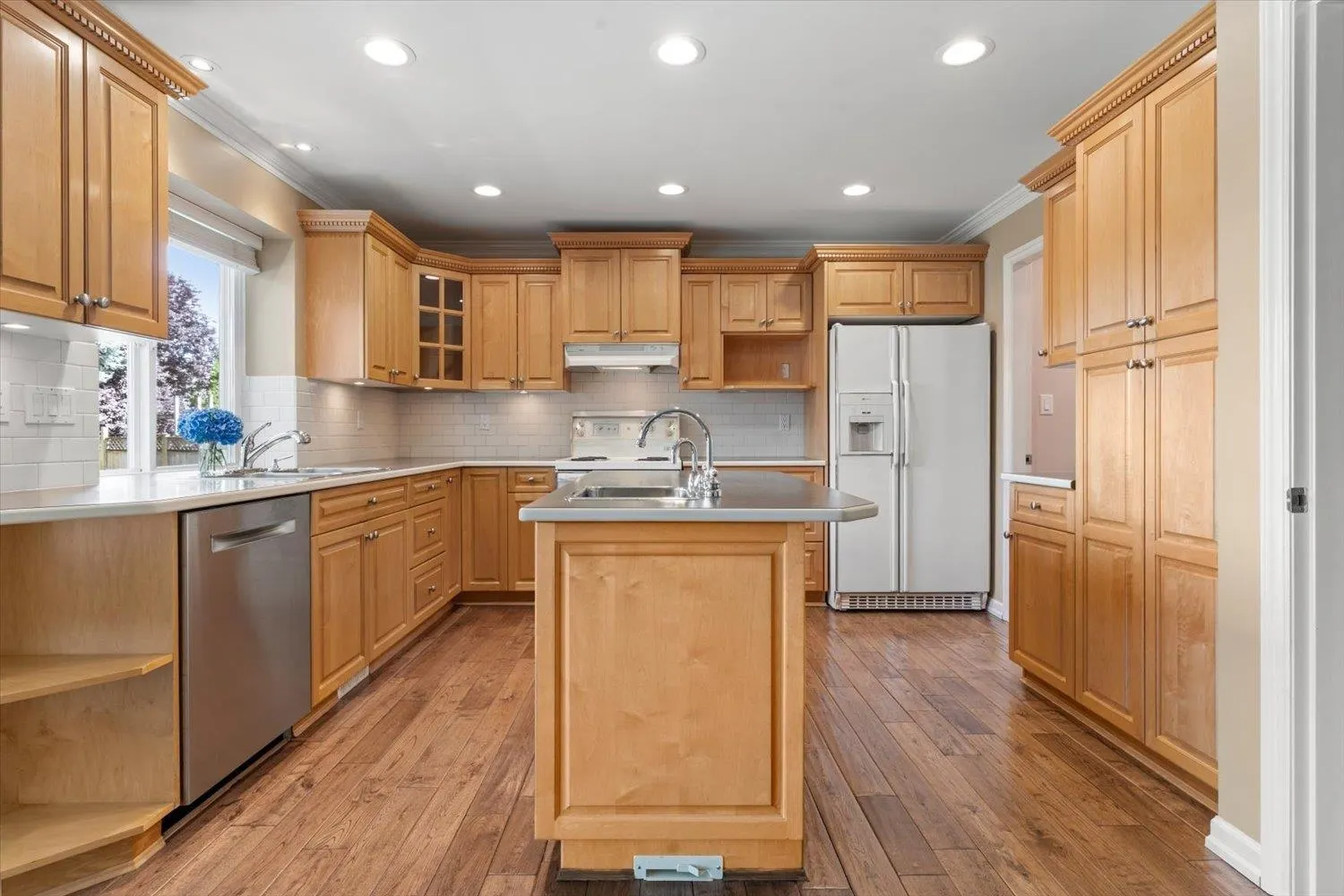 30687 Steelhead Court