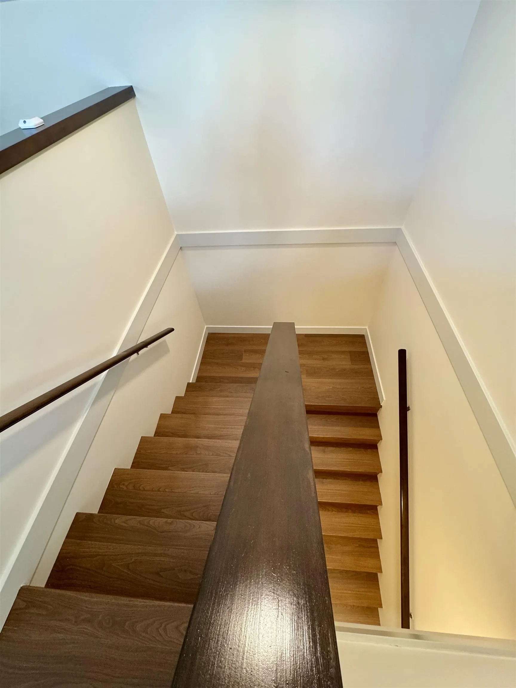 17 1204 Main Street