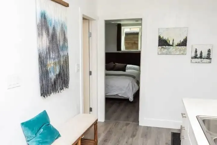 Suite 20372 121b Ave