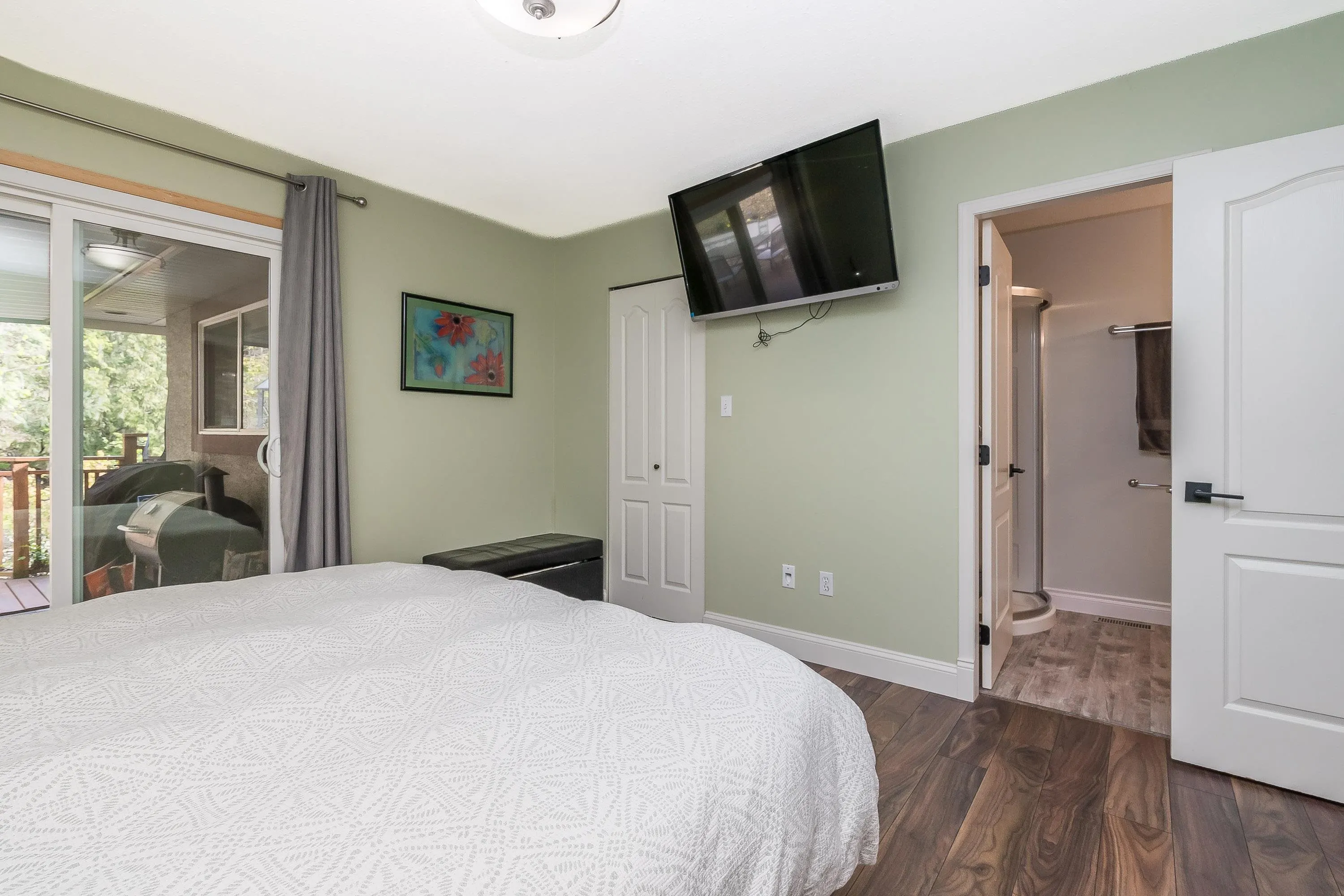 2245 Foothills Court
