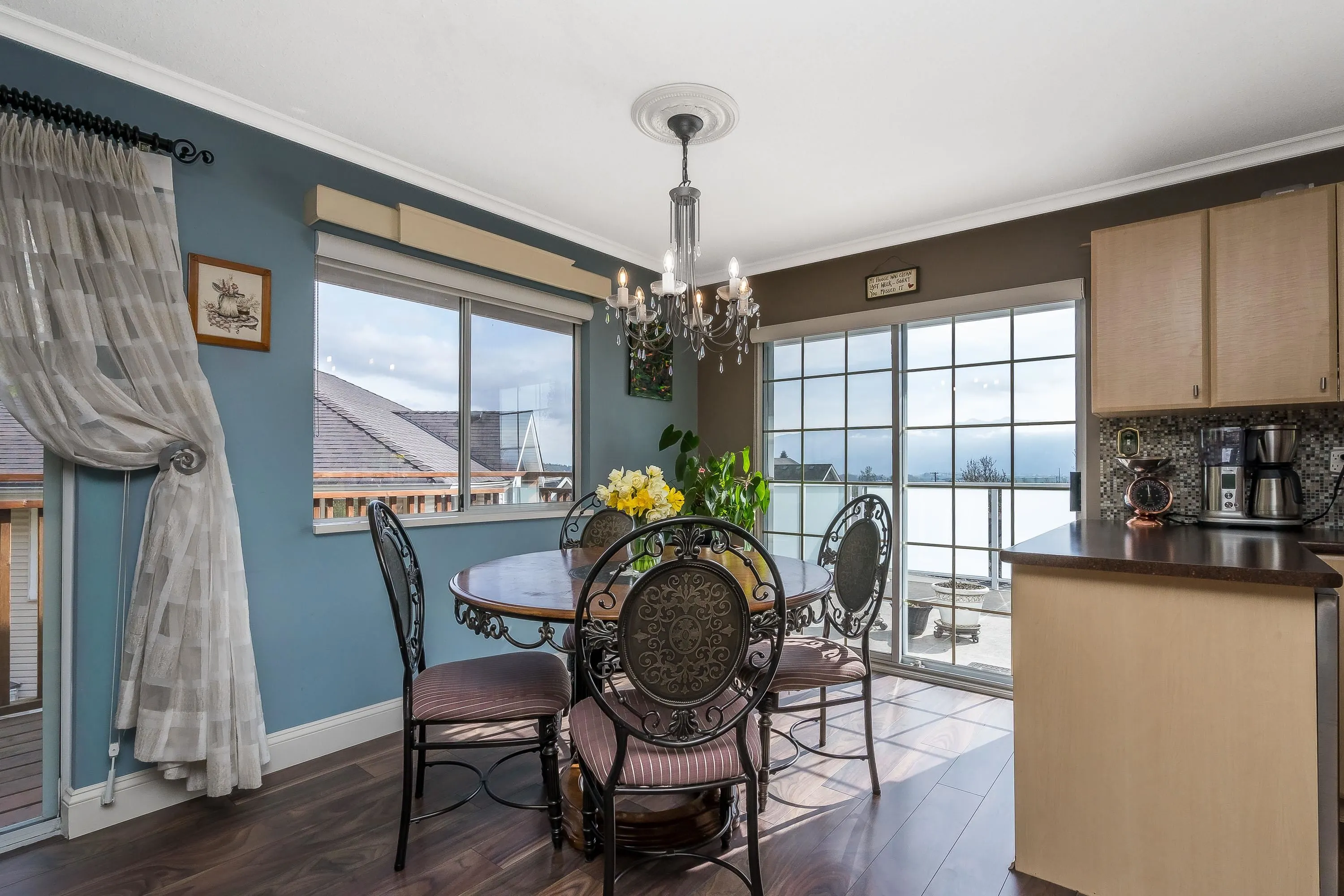 2245 Foothills Court