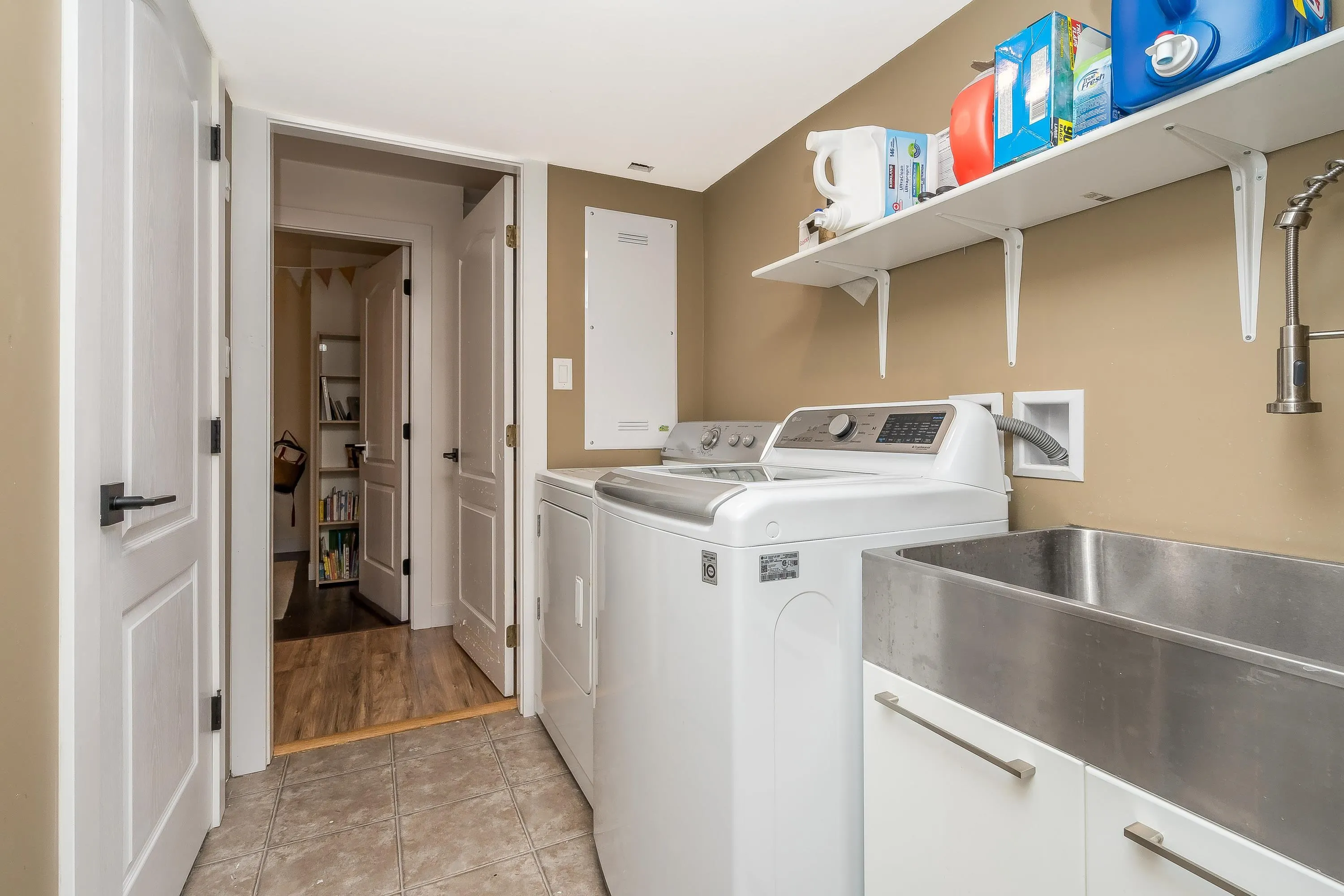 2245 Foothills Court