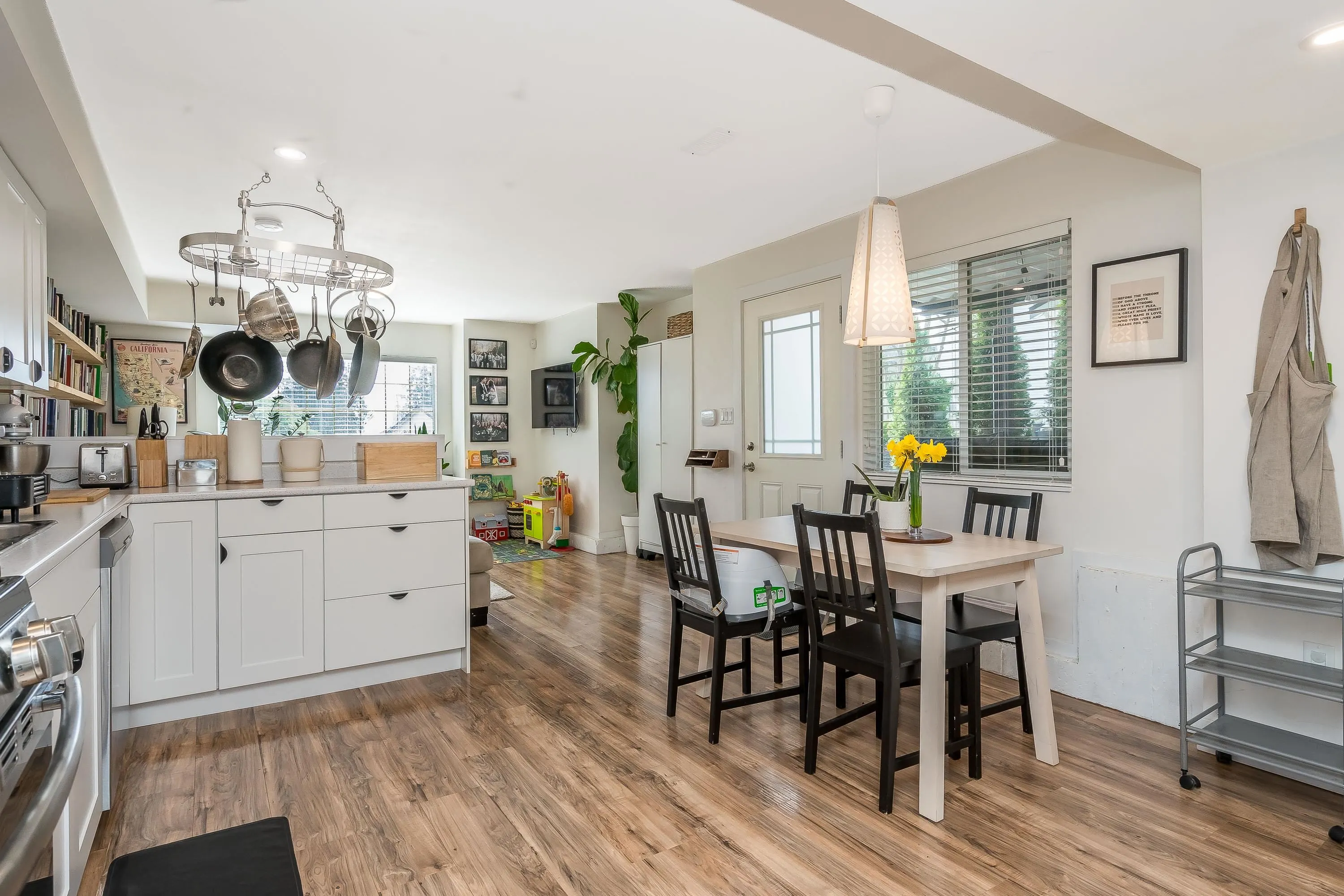 2245 Foothills Court