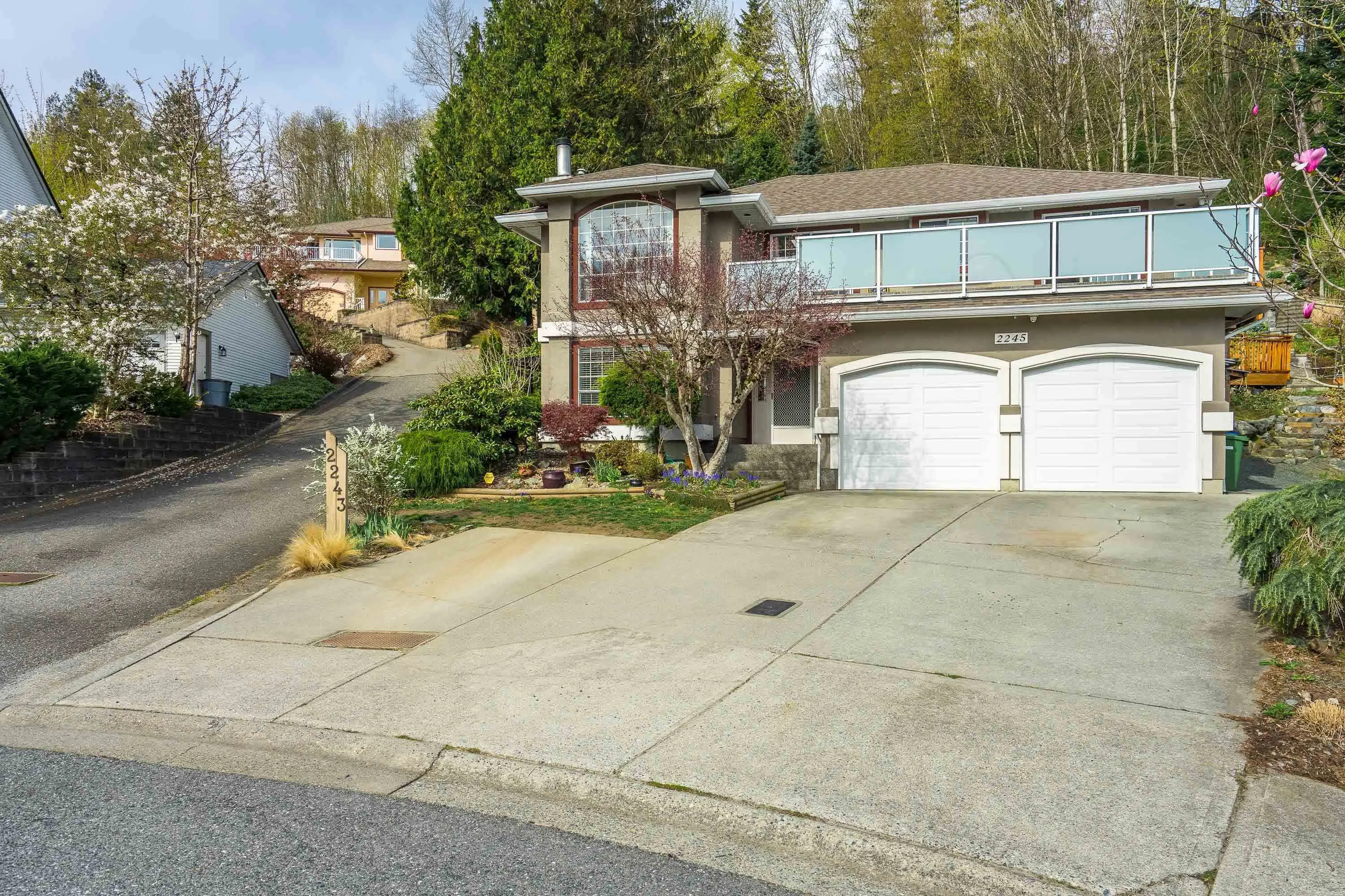 2245 Foothills Court