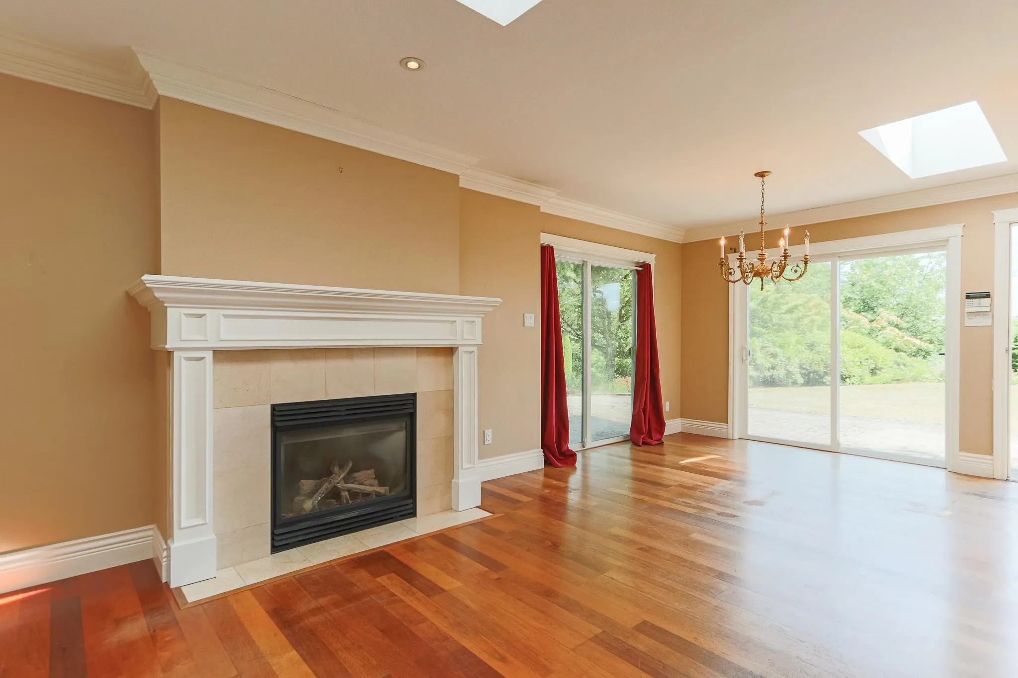 545 Thetford Place