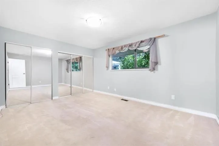 13209 Marine Drive