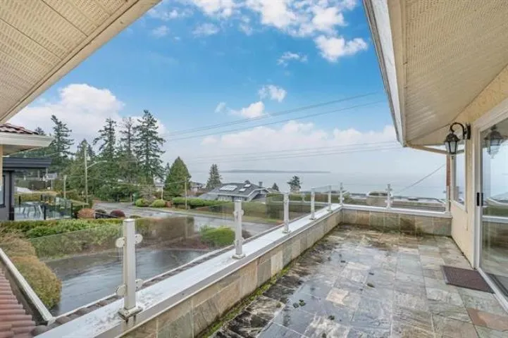 13209 Marine Drive