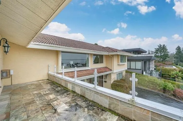 13209 Marine Drive