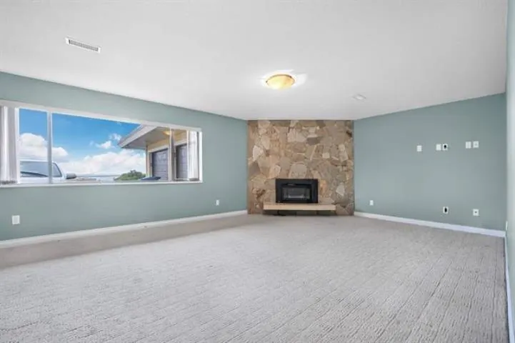 13209 Marine Drive
