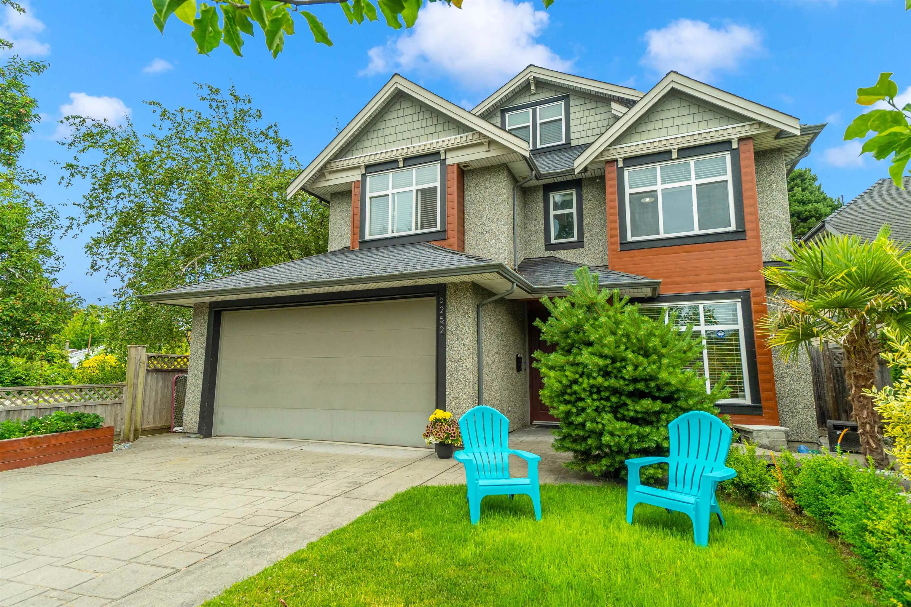 5252 Lynn Place
