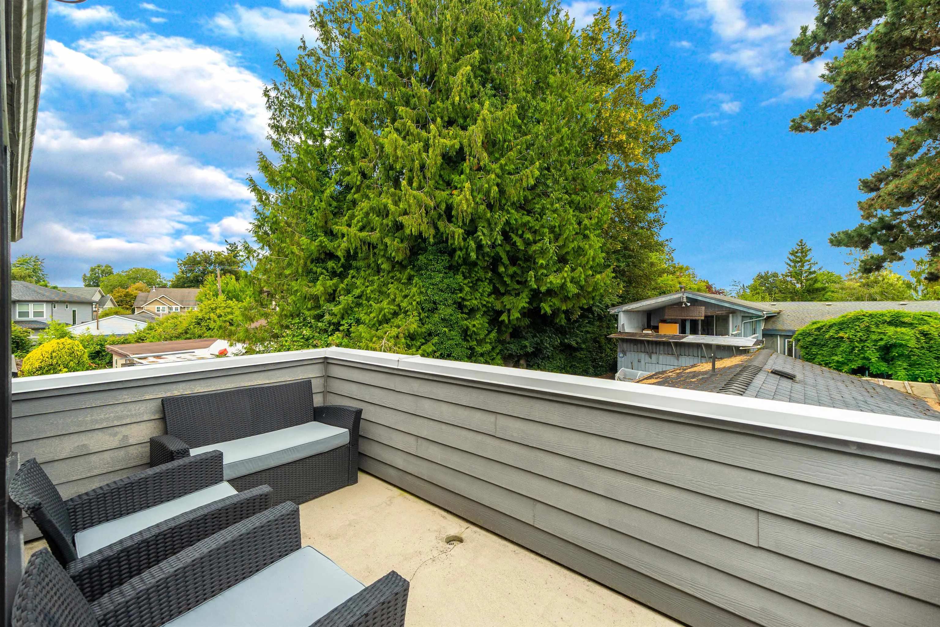 5252 Lynn Place