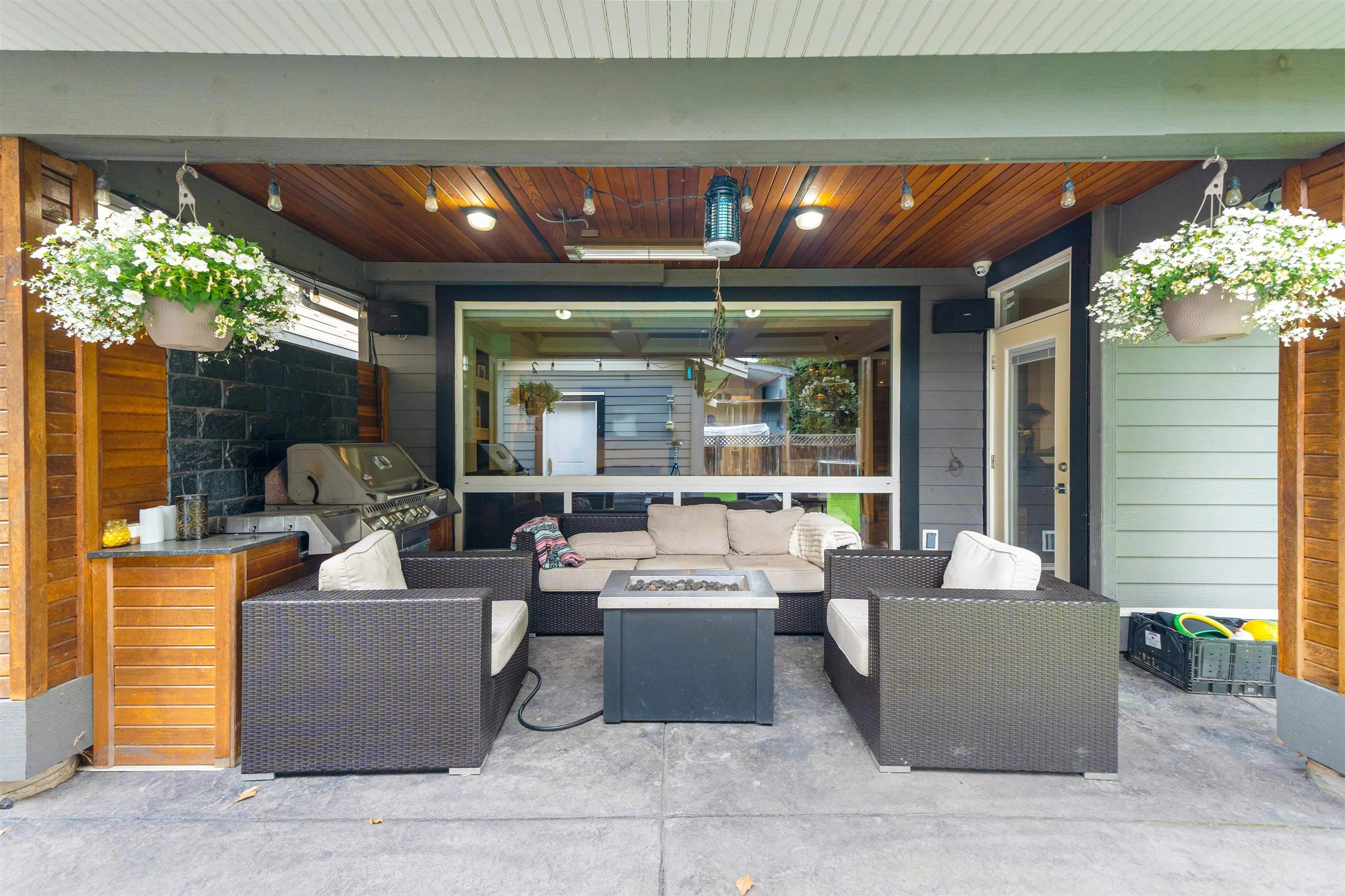 5252 Lynn Place