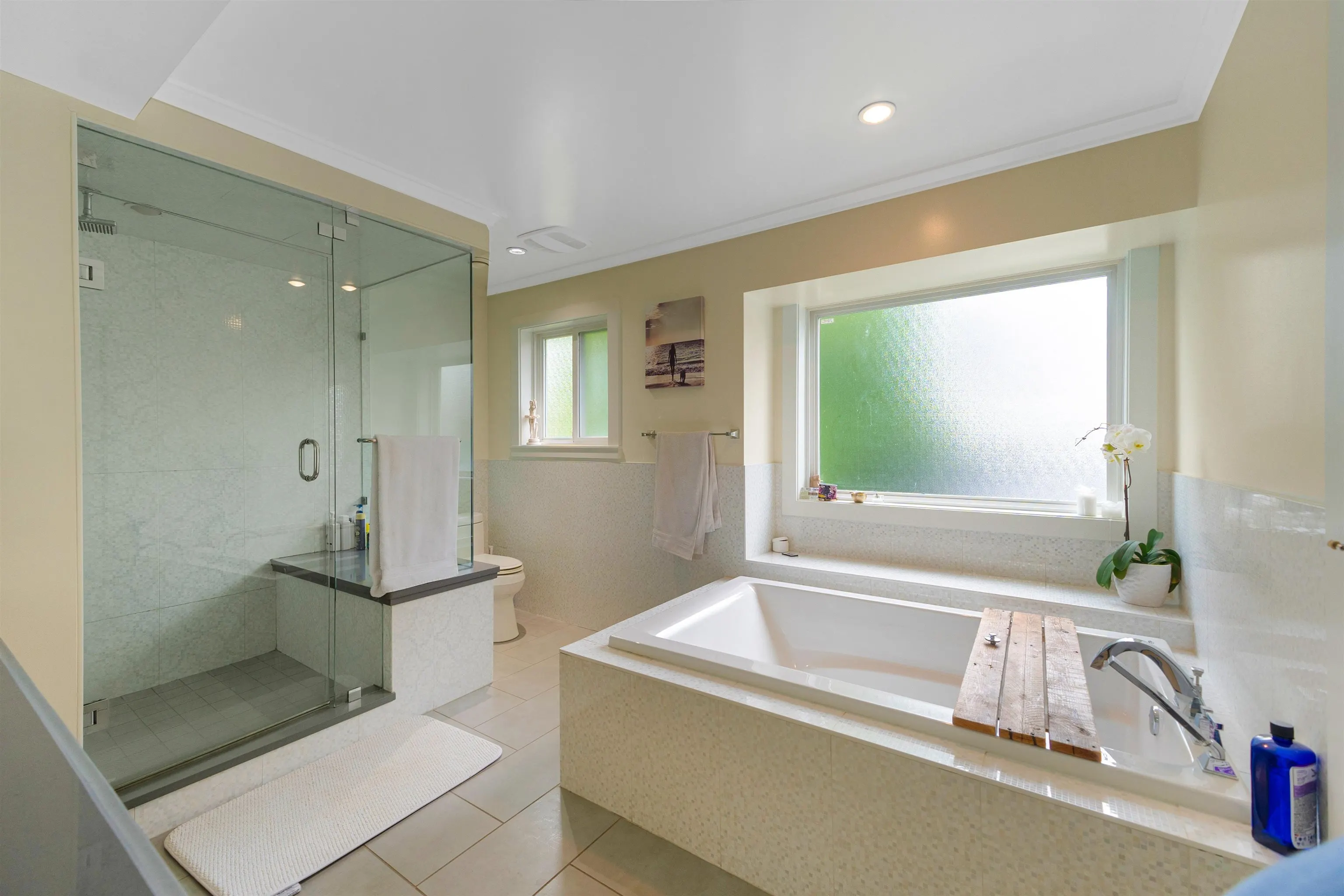 5252 Lynn Place