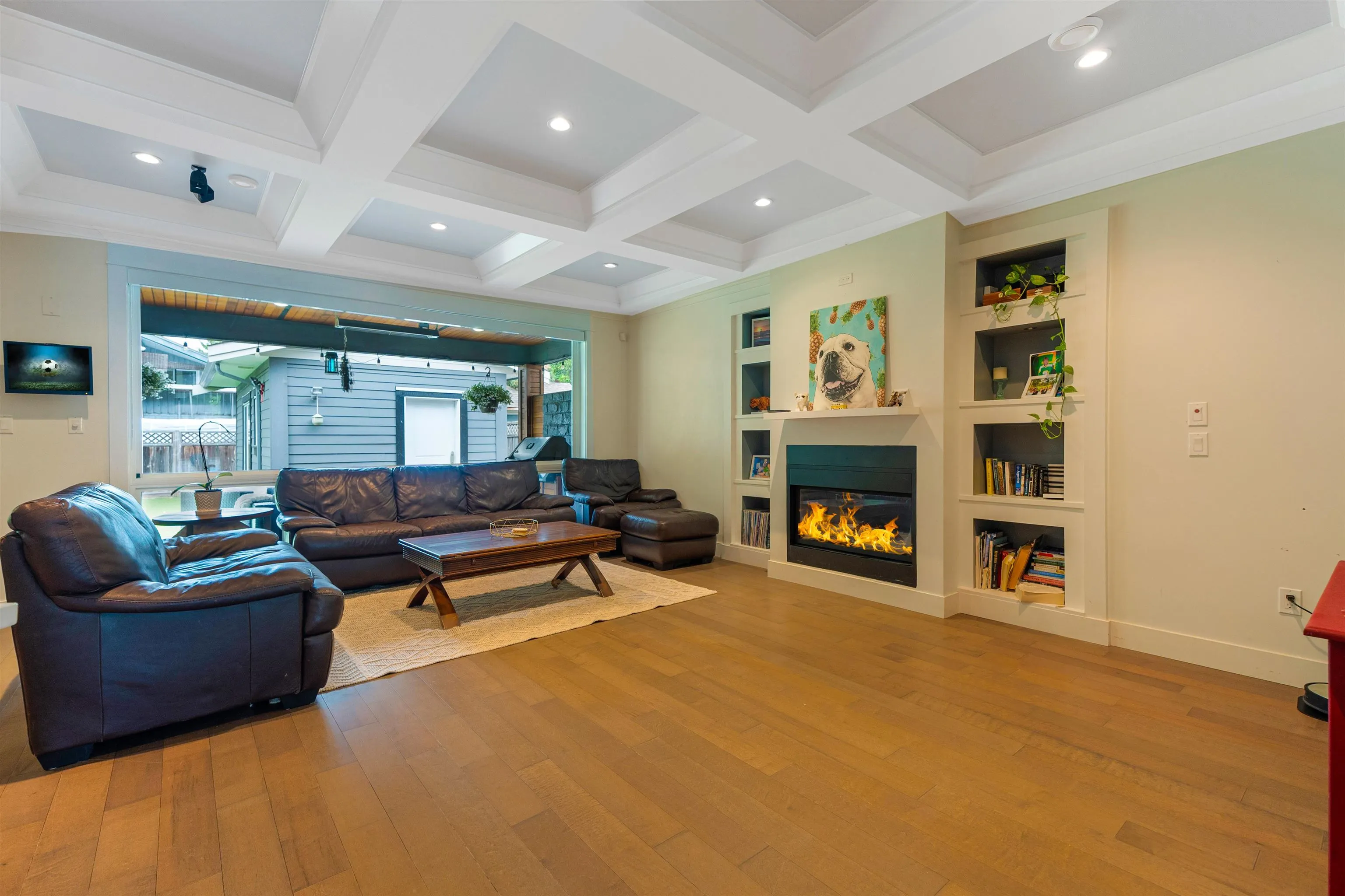 5252 Lynn Place