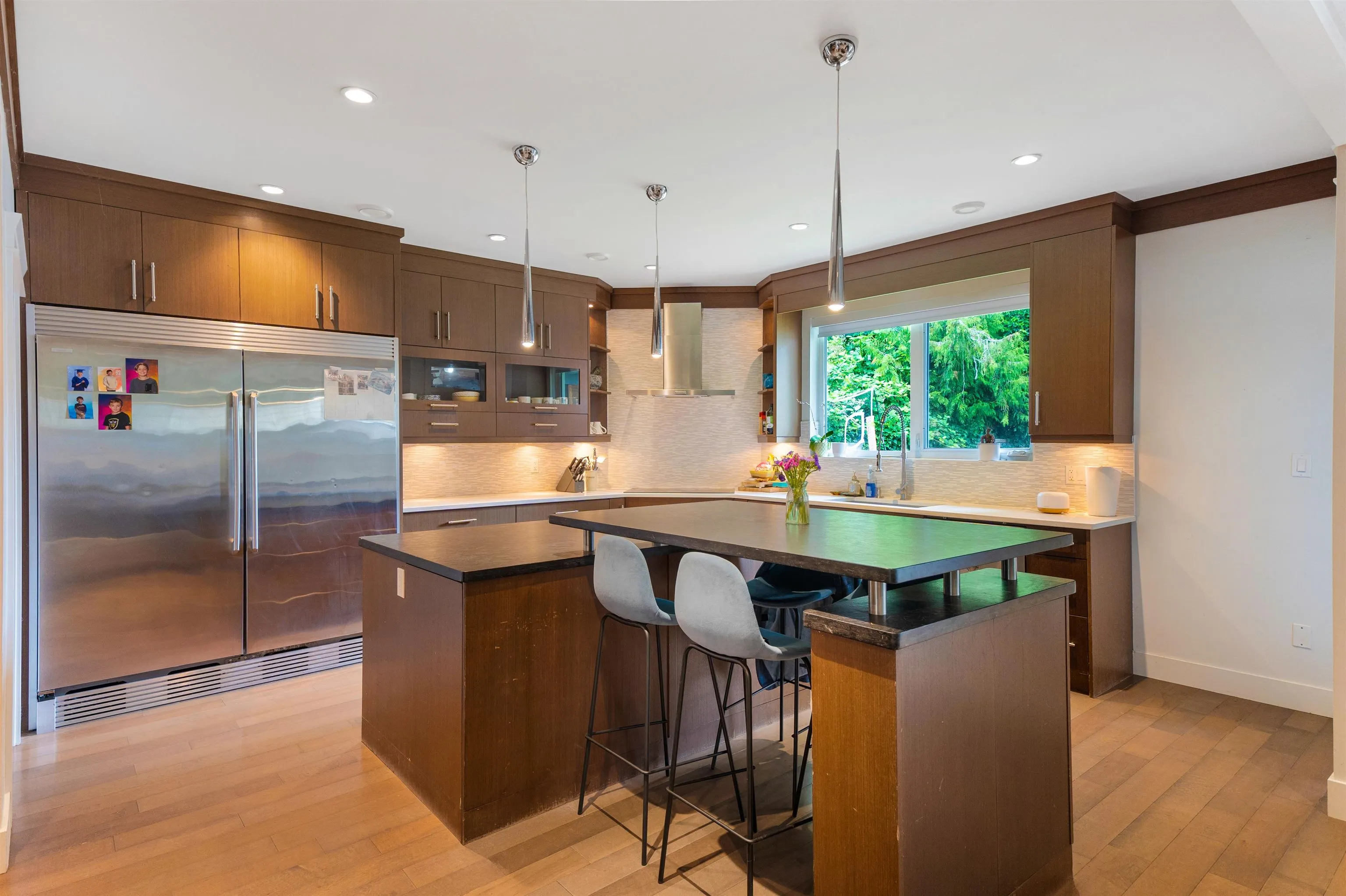 5252 Lynn Place