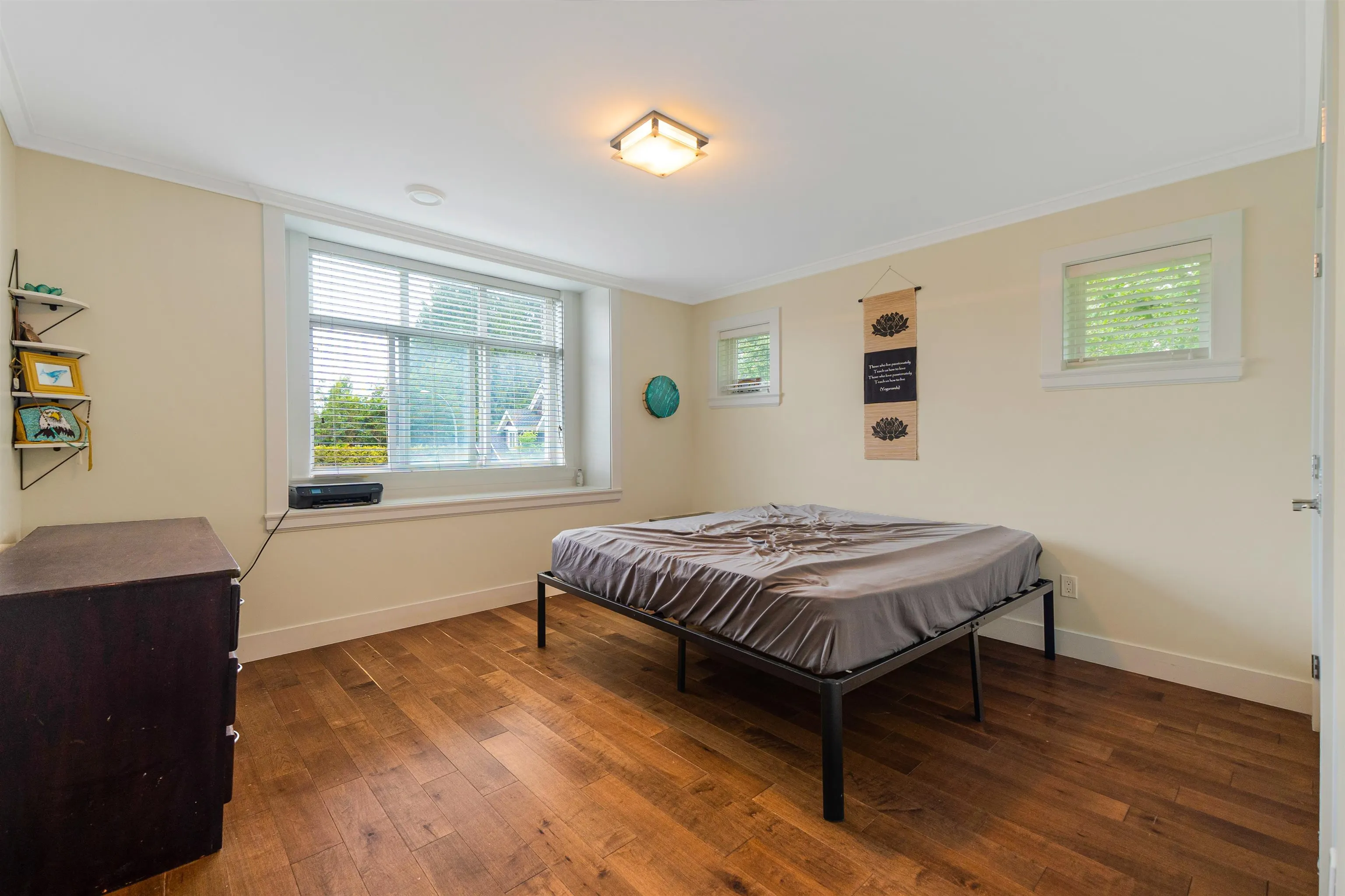 5252 Lynn Place