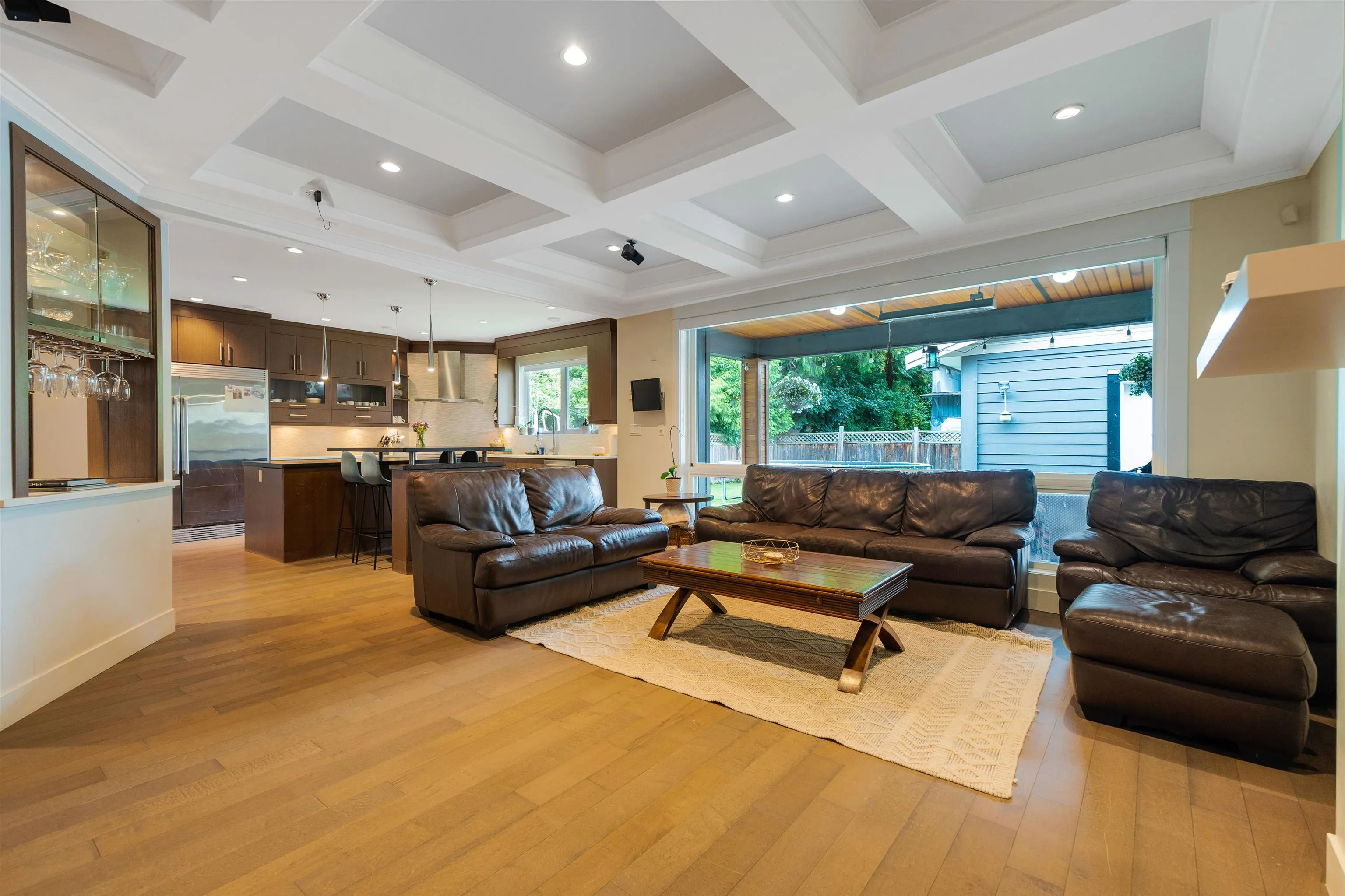 5252 Lynn Place