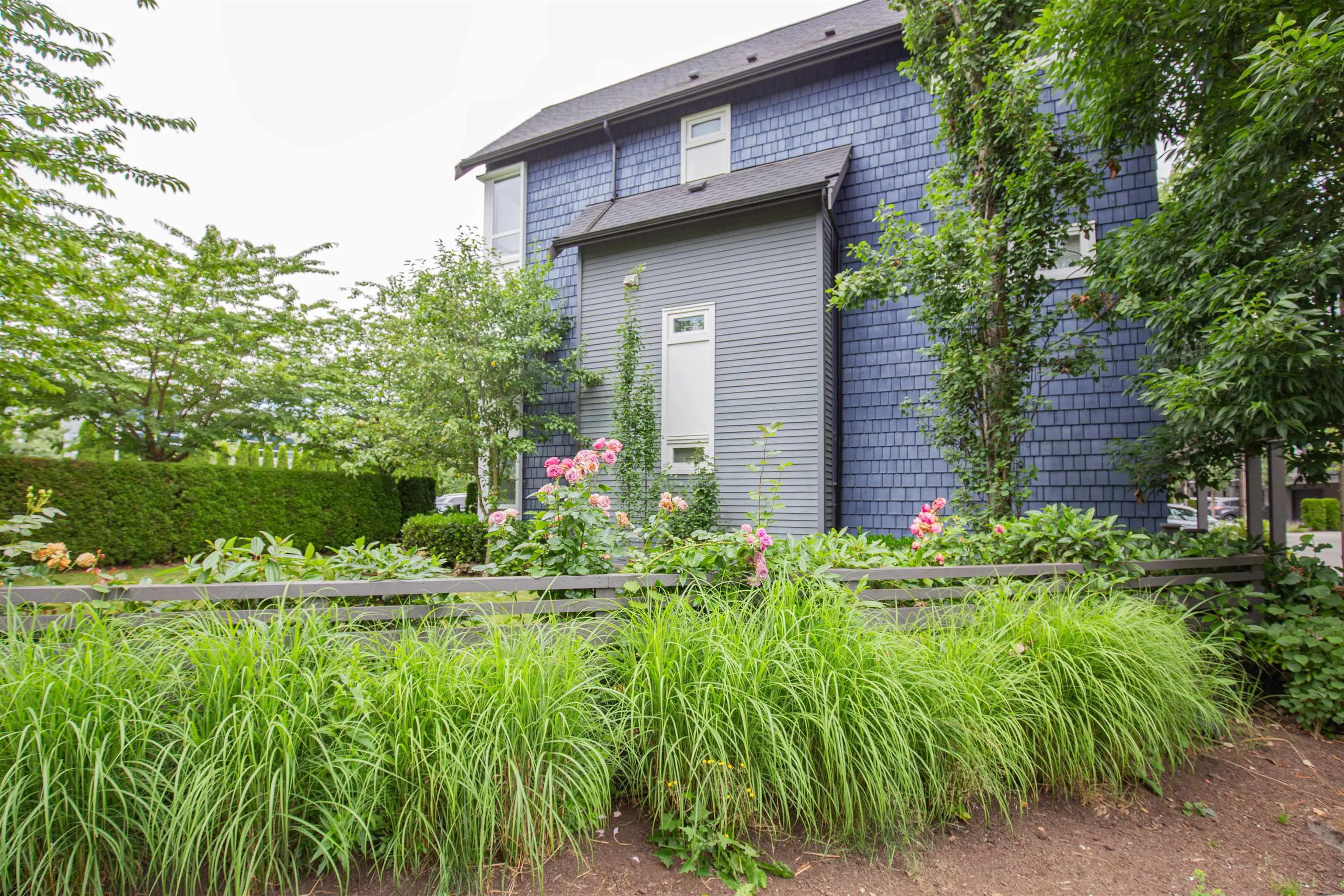 75 2310 Ranger Lane