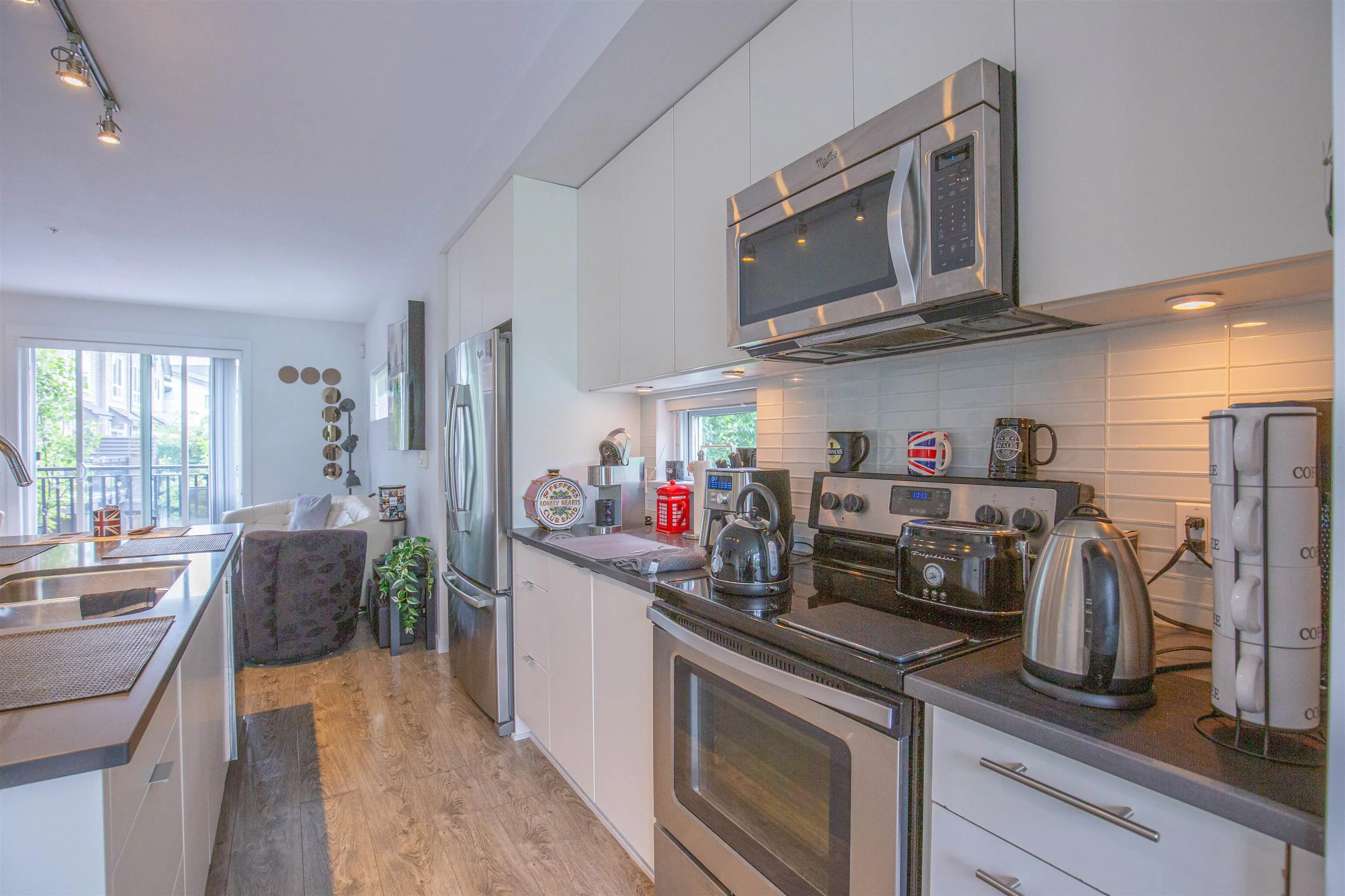75 2310 Ranger Lane