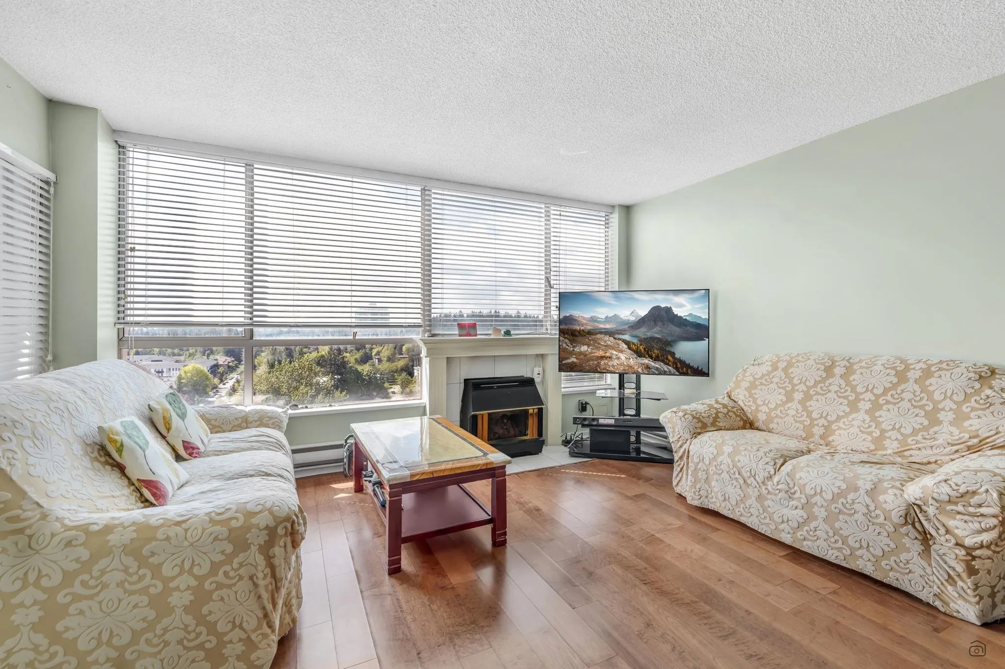 1603 14881 103a Avenue