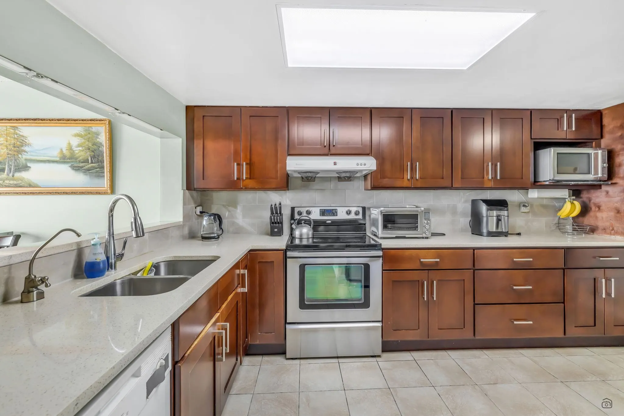 1603 14881 103a Avenue